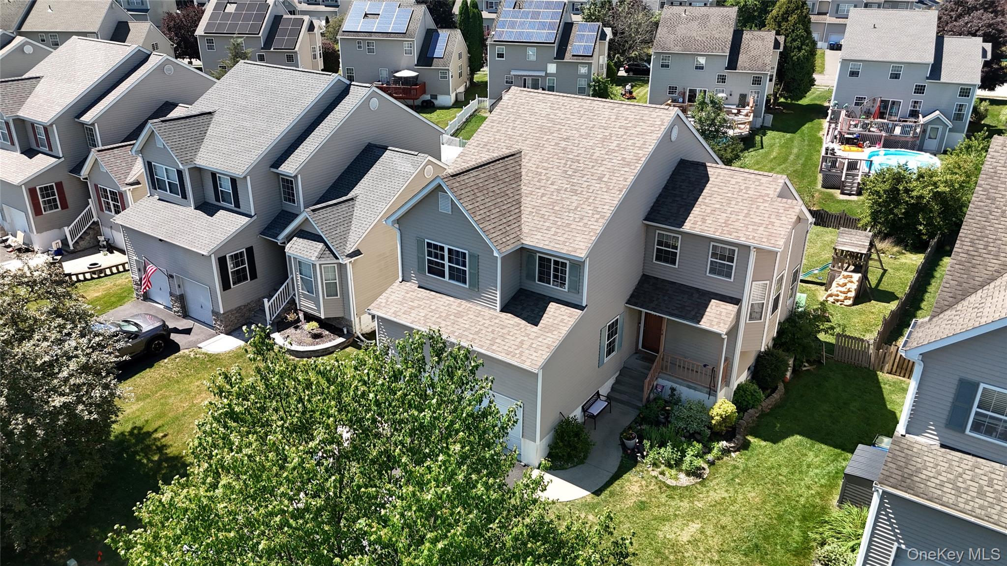16 McLaughlin Way – For Sale