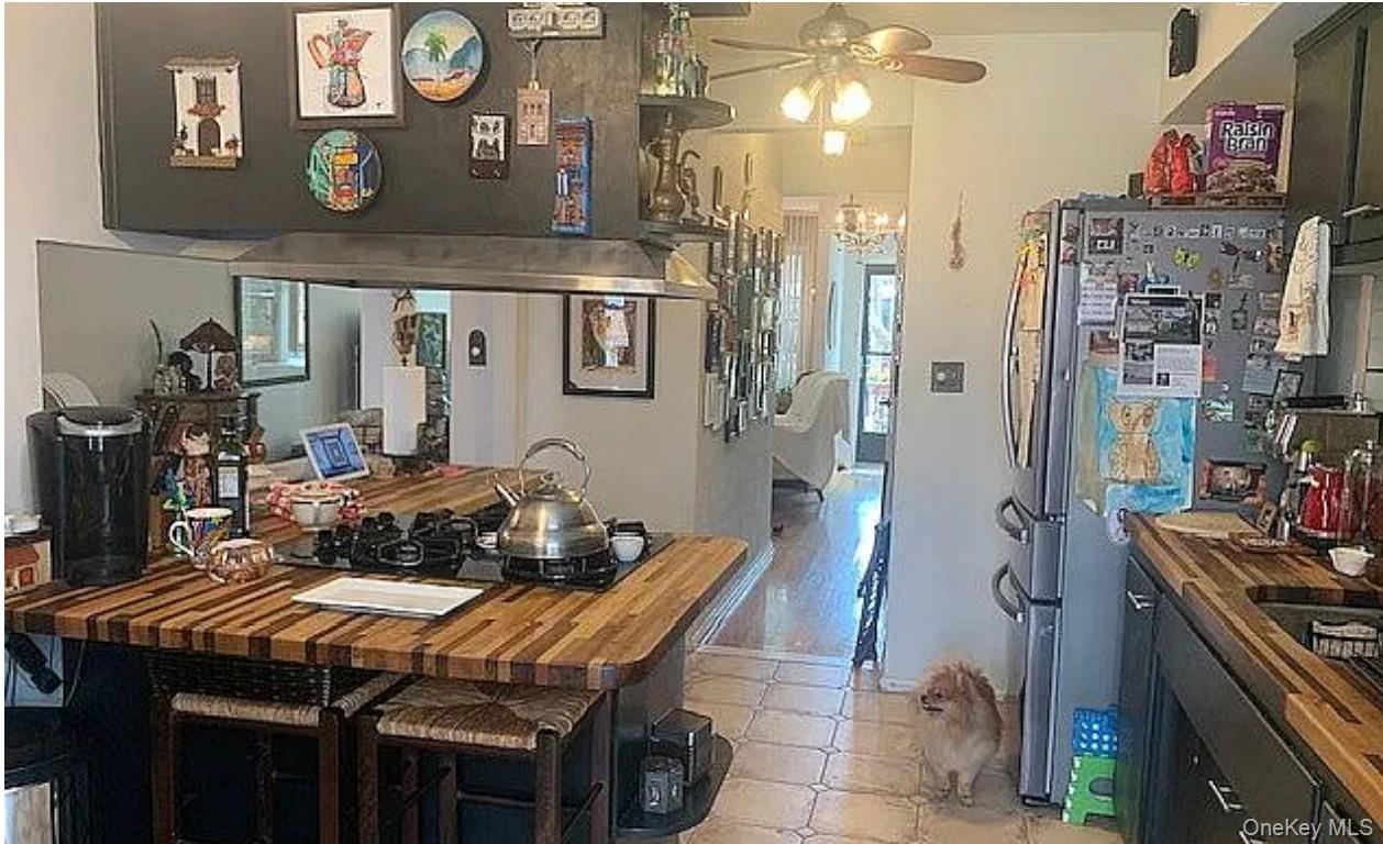 2462 Bragg Street – For Sale photo 9