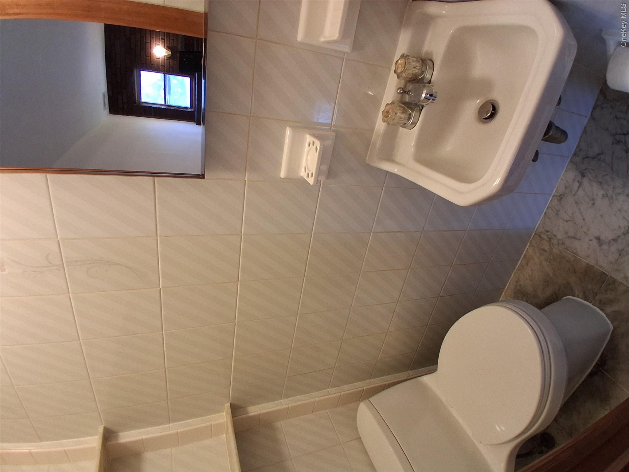 16 Richardson Place – For Rent photo 9