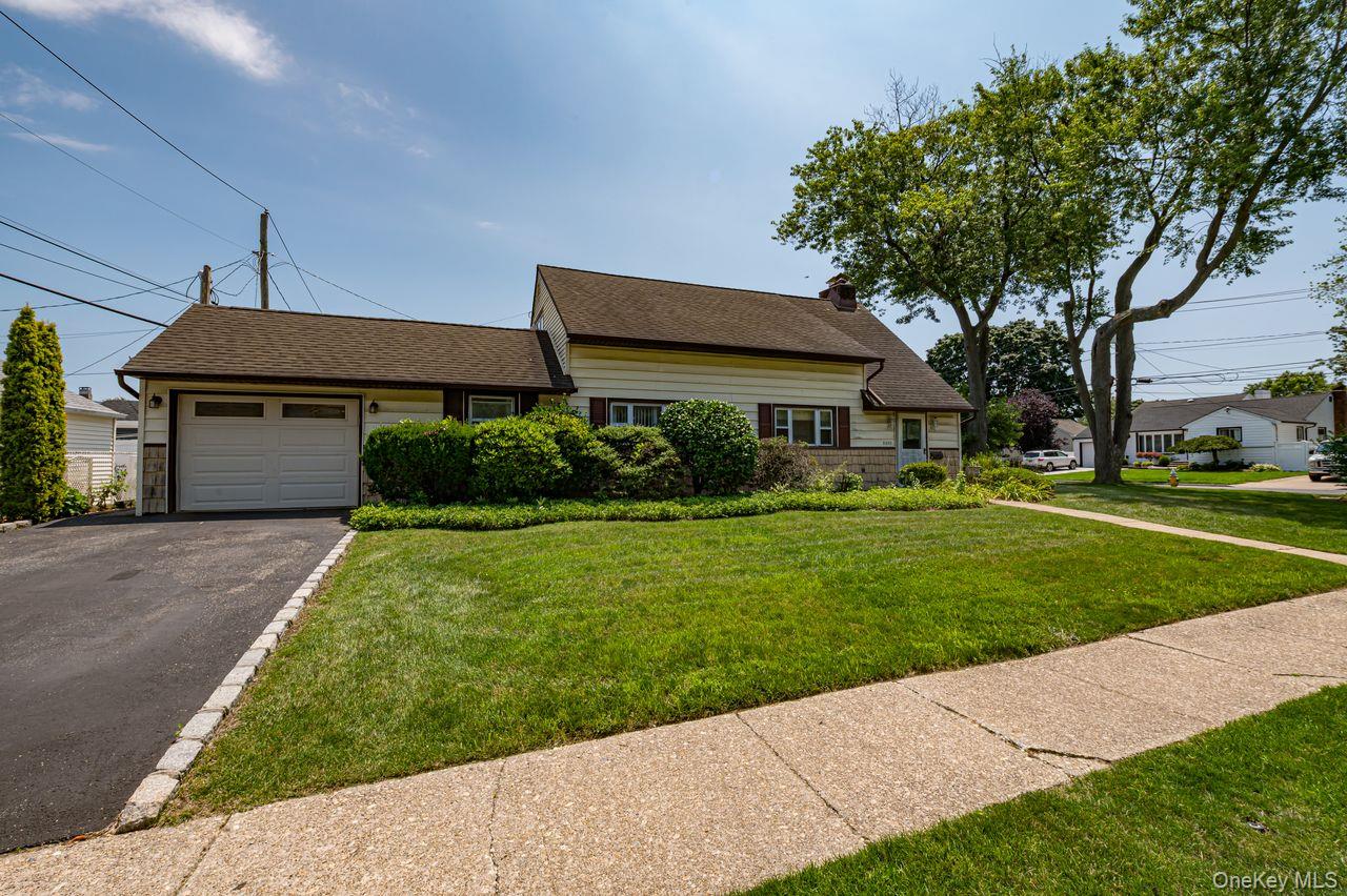 2052 Wilson Lane – For Sale photo 5