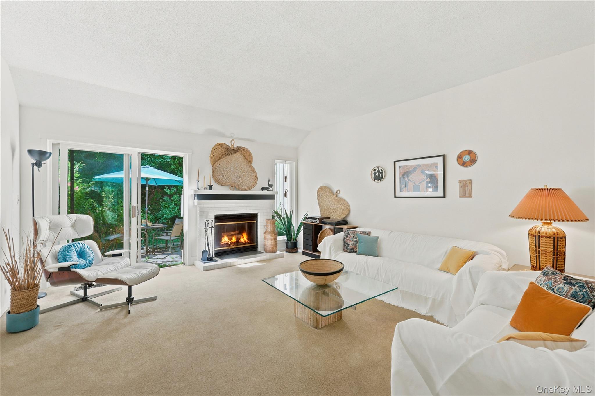 600 Heritage Hills, Unit A photo 3