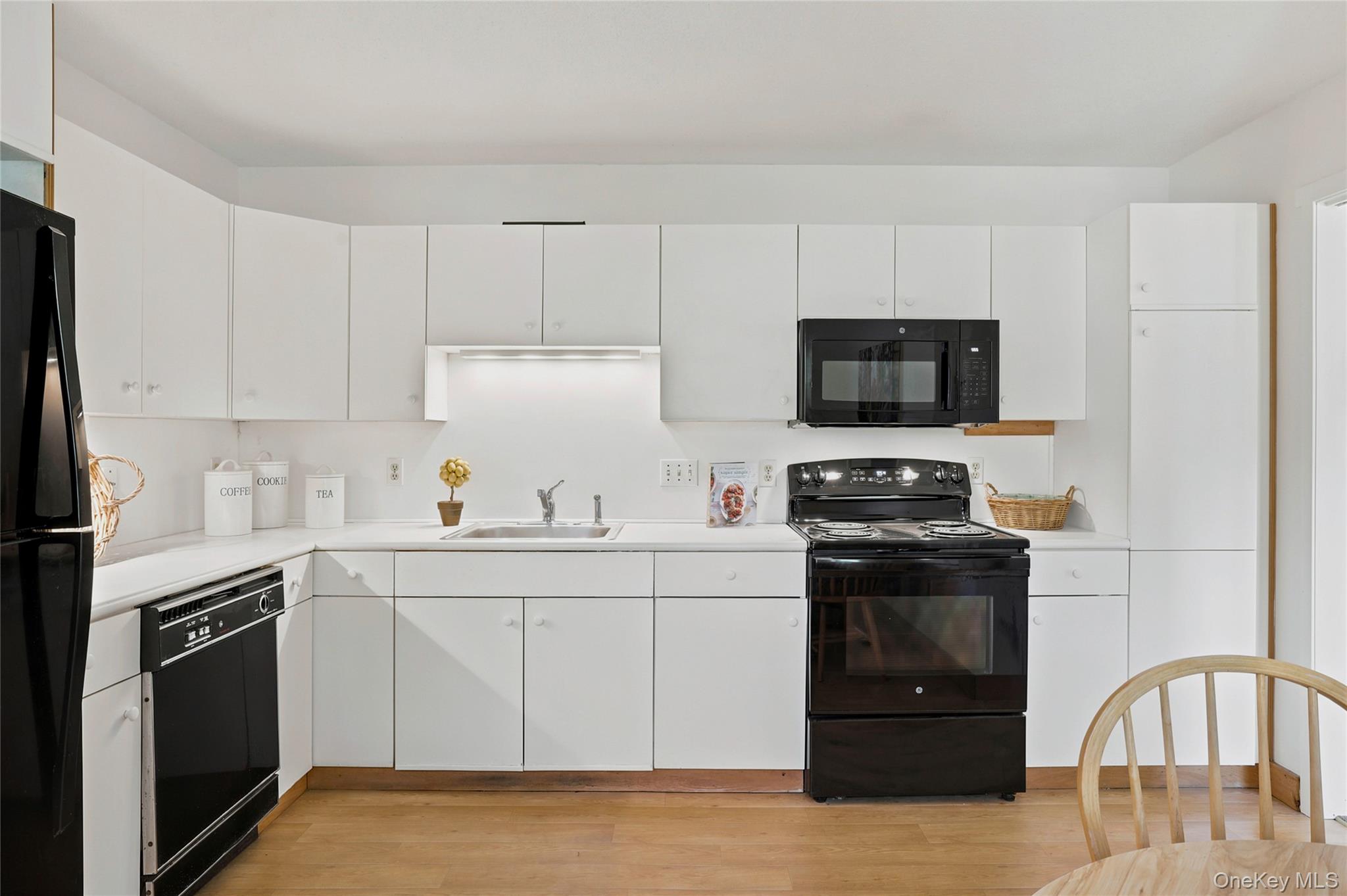 600 Heritage Hills, Unit A photo 10