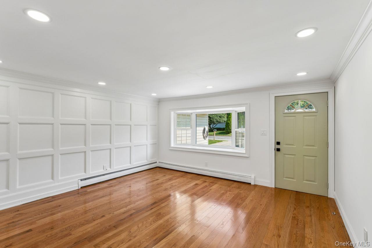 98 Rose Place – For Sale photo 9