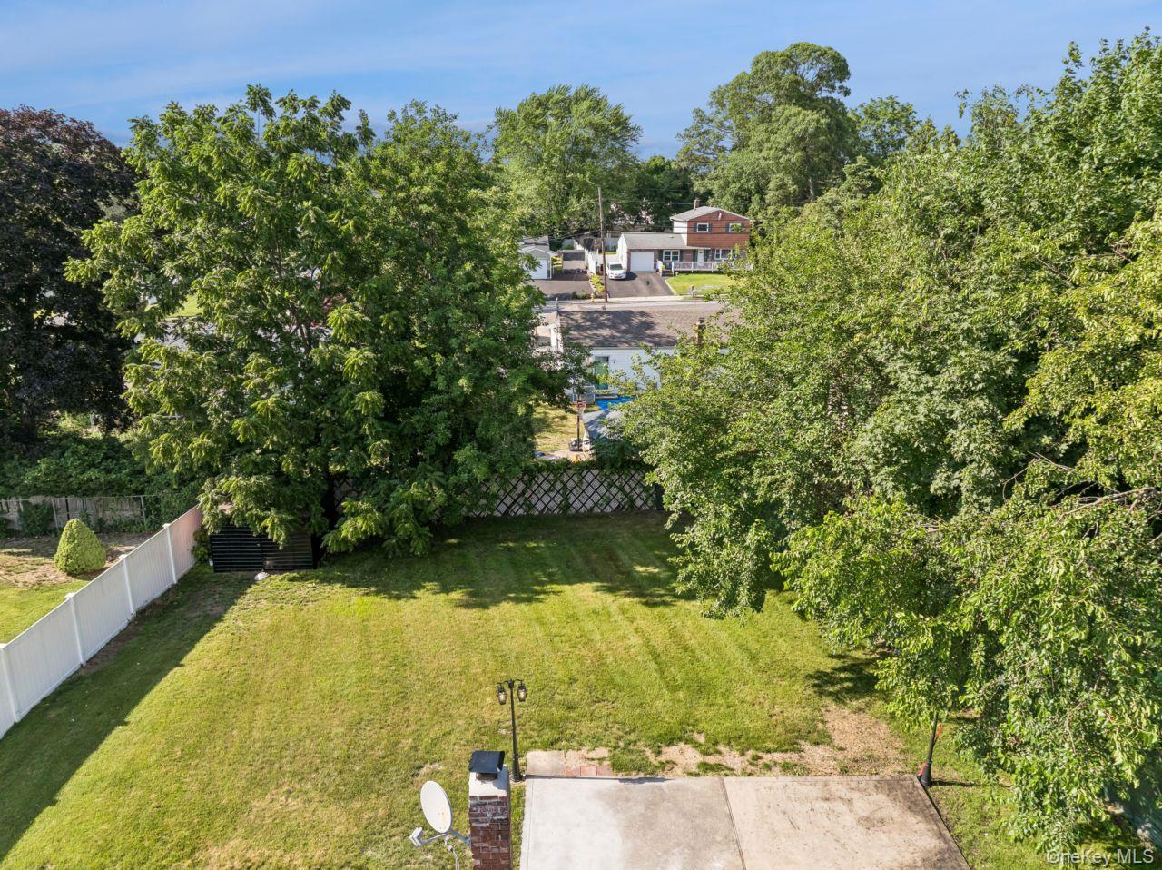 98 Rose Place – For Sale photo 4