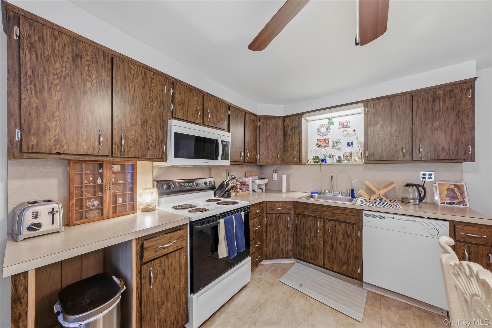 52 John White Road, Unit 50 photo 4