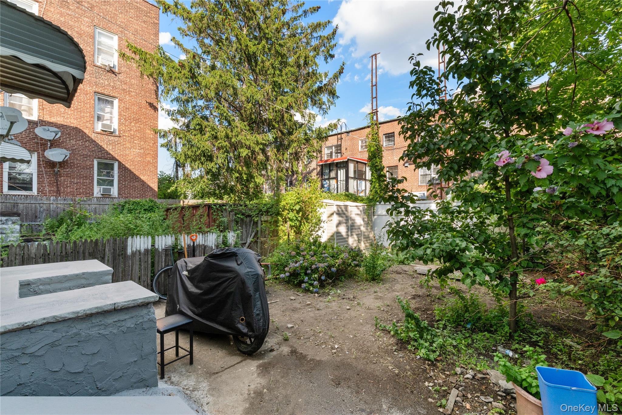 8714 56th Avenue – For Sale photo 4