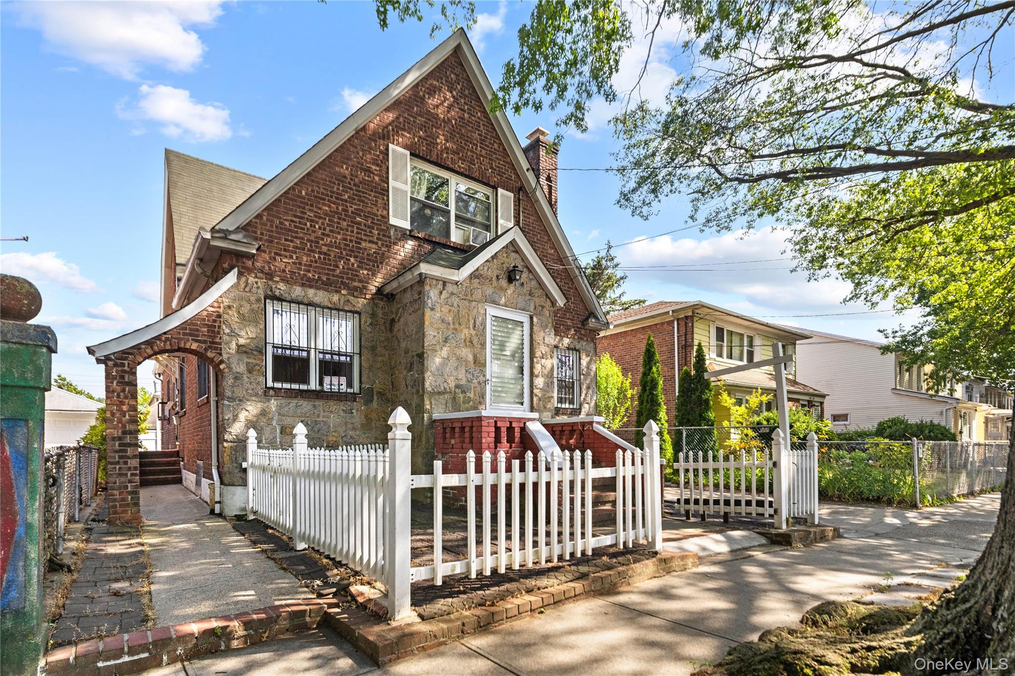 140-50 Quince Avenue – For Sale photo 2