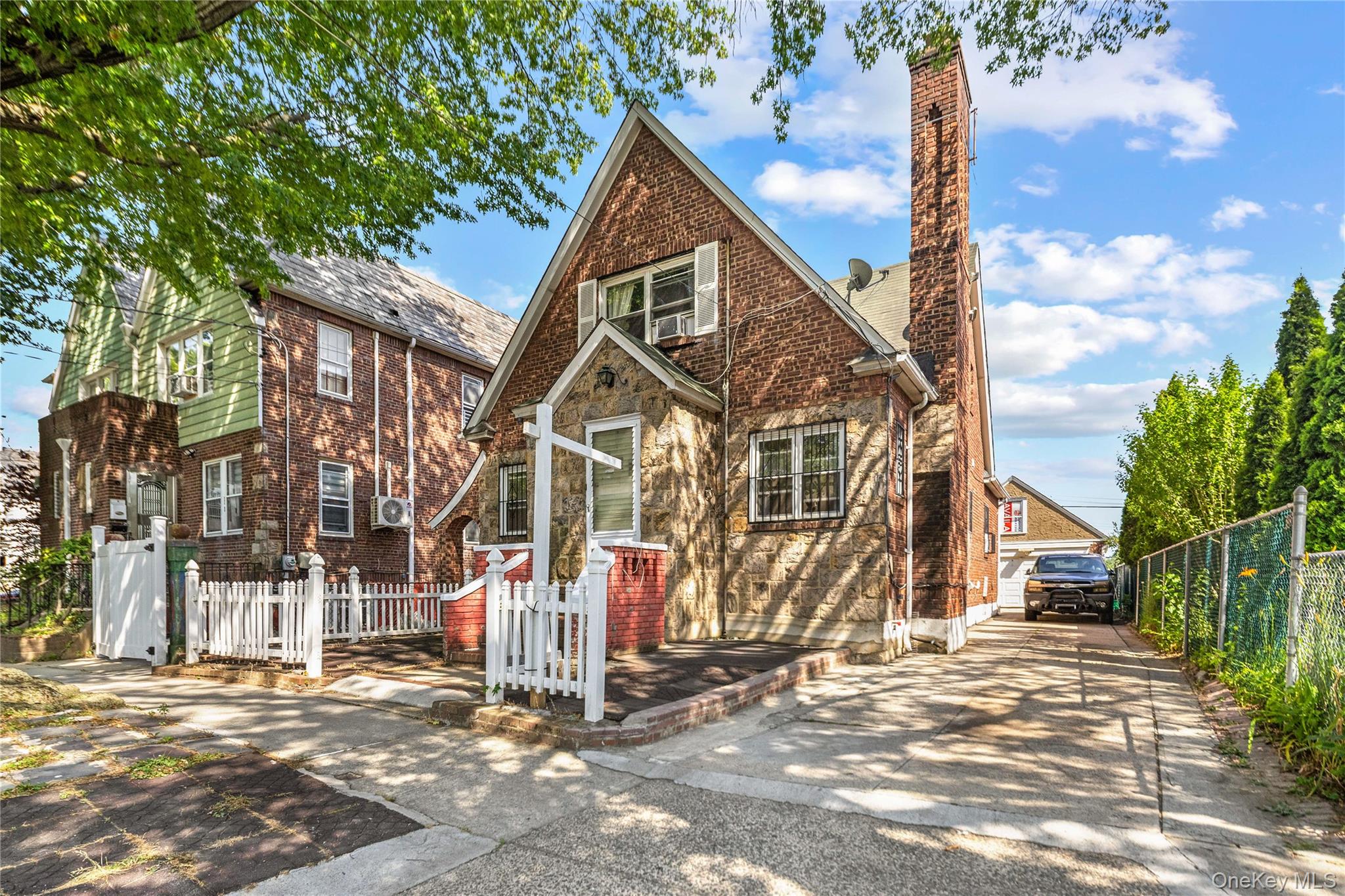 140-50 Quince Avenue – For Sale photo 3