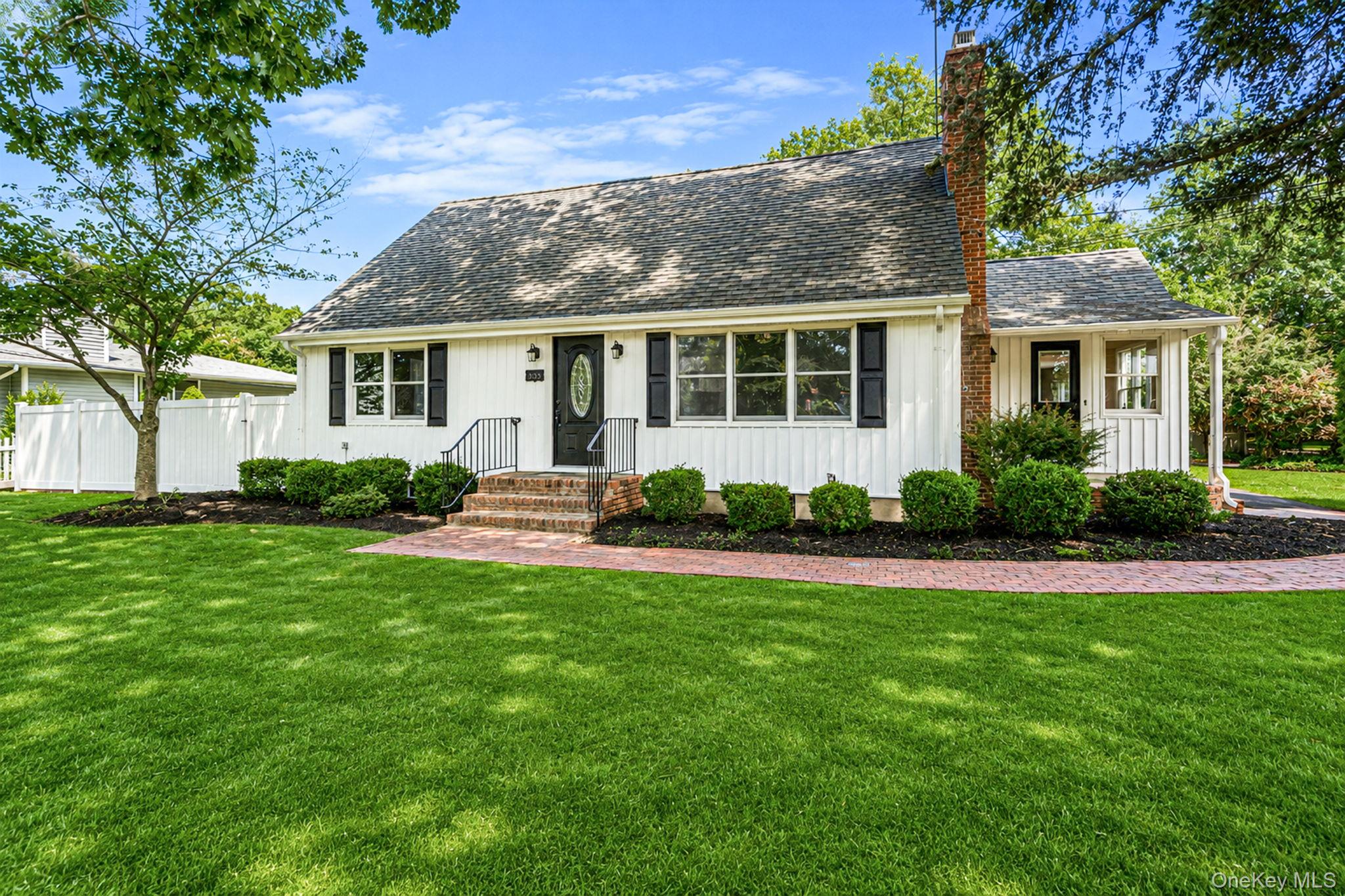 273 Cambon Avenue – For Sale photo 2