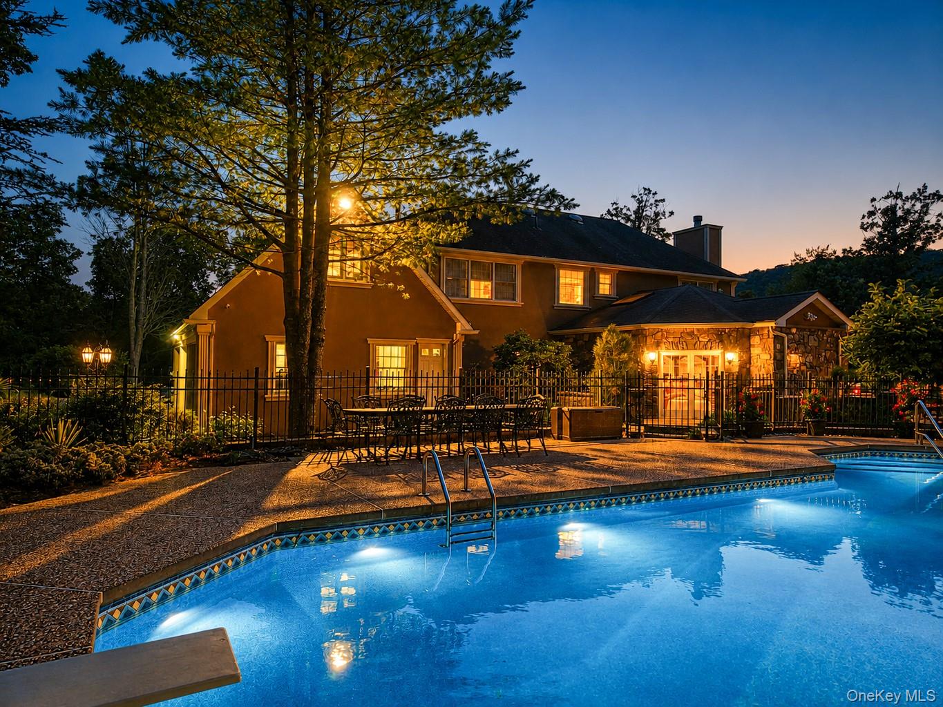 10 Sutherland Drive – For Sale photo 14