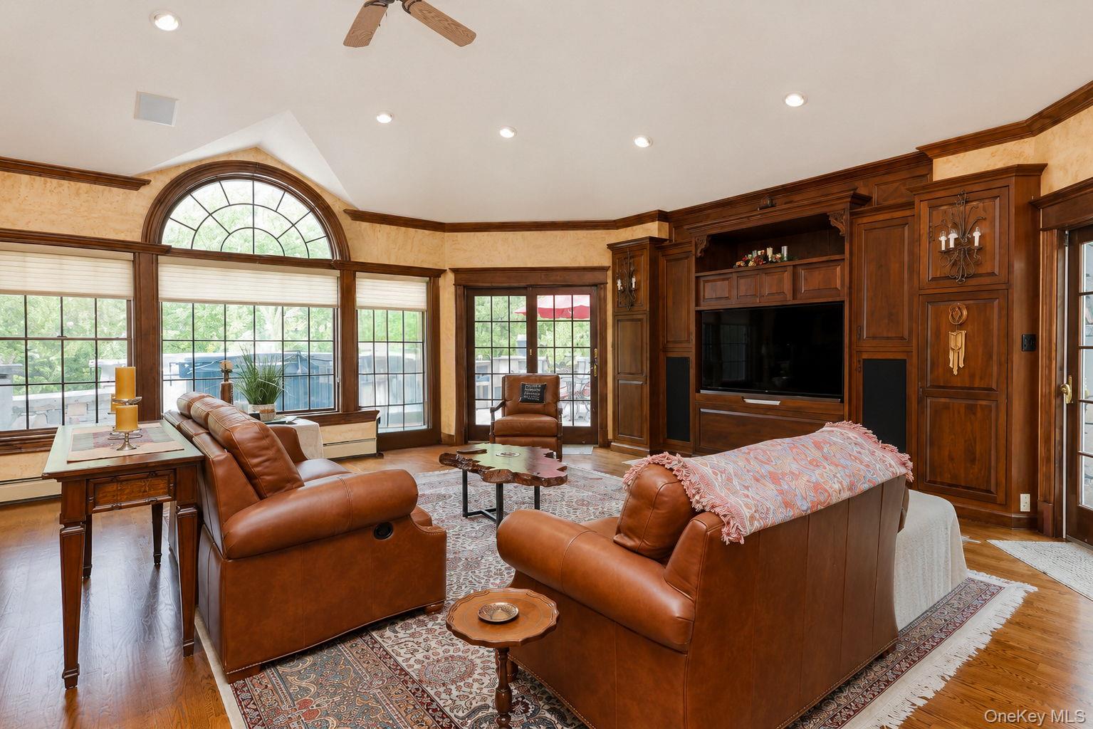 10 Sutherland Drive – For Sale photo 29