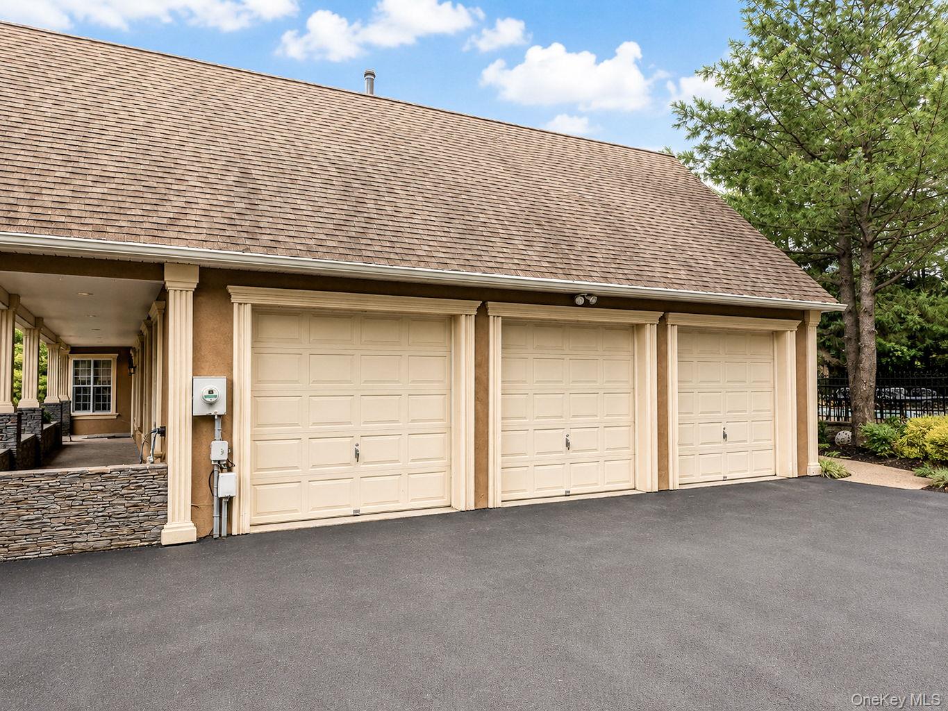 10 Sutherland Drive – For Sale photo 9