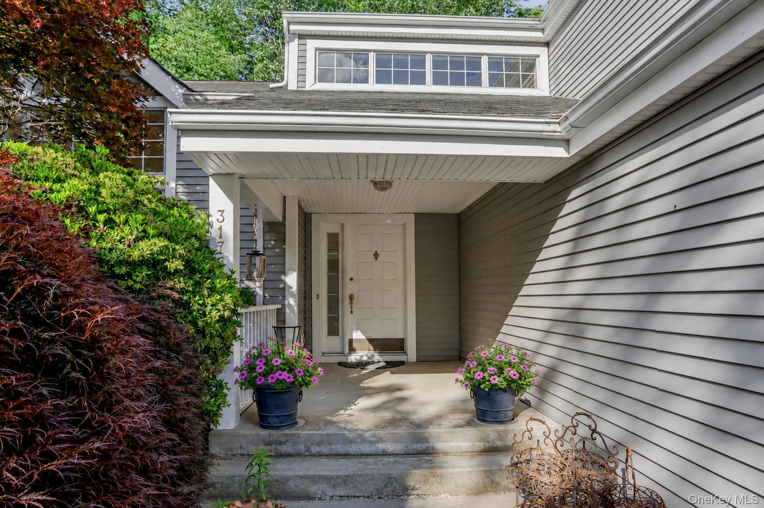 3176 Woodfield Court – For Sale photo 2