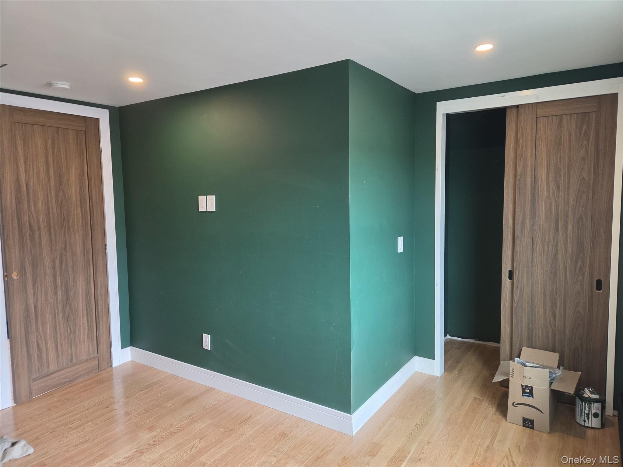 2706 Peconic Avenue – For Sale photo 41