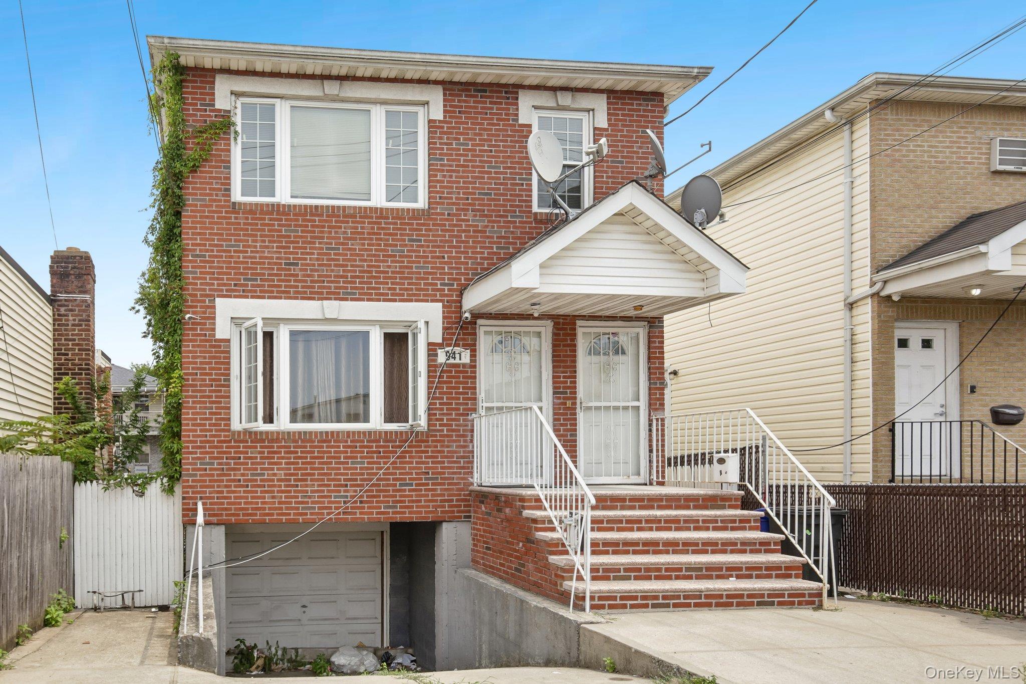 941 Crescent Street – For Sale photo 18