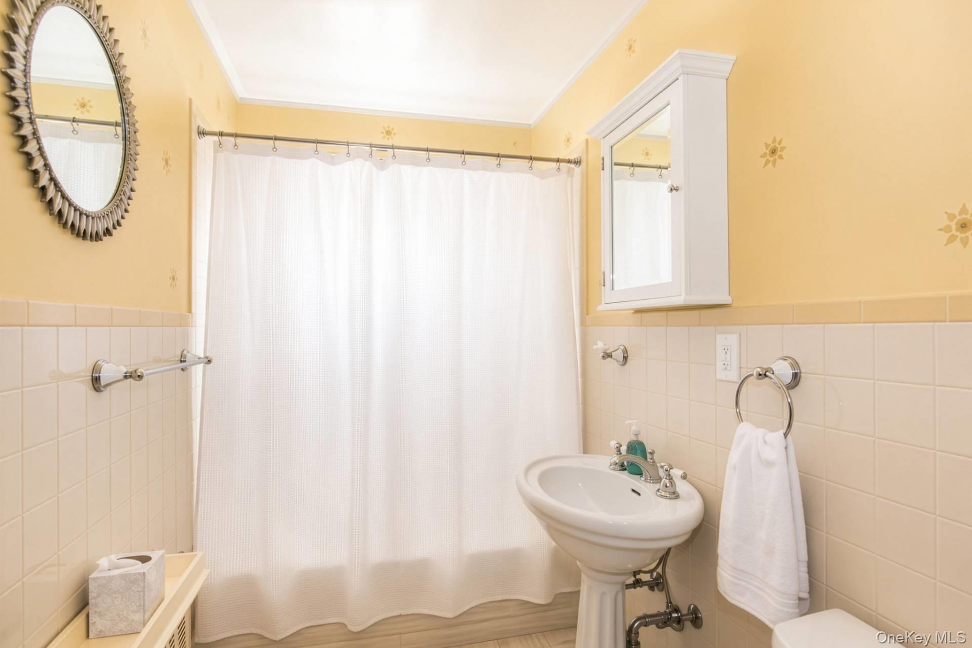 44 Cooper Street – For Rent photo 9