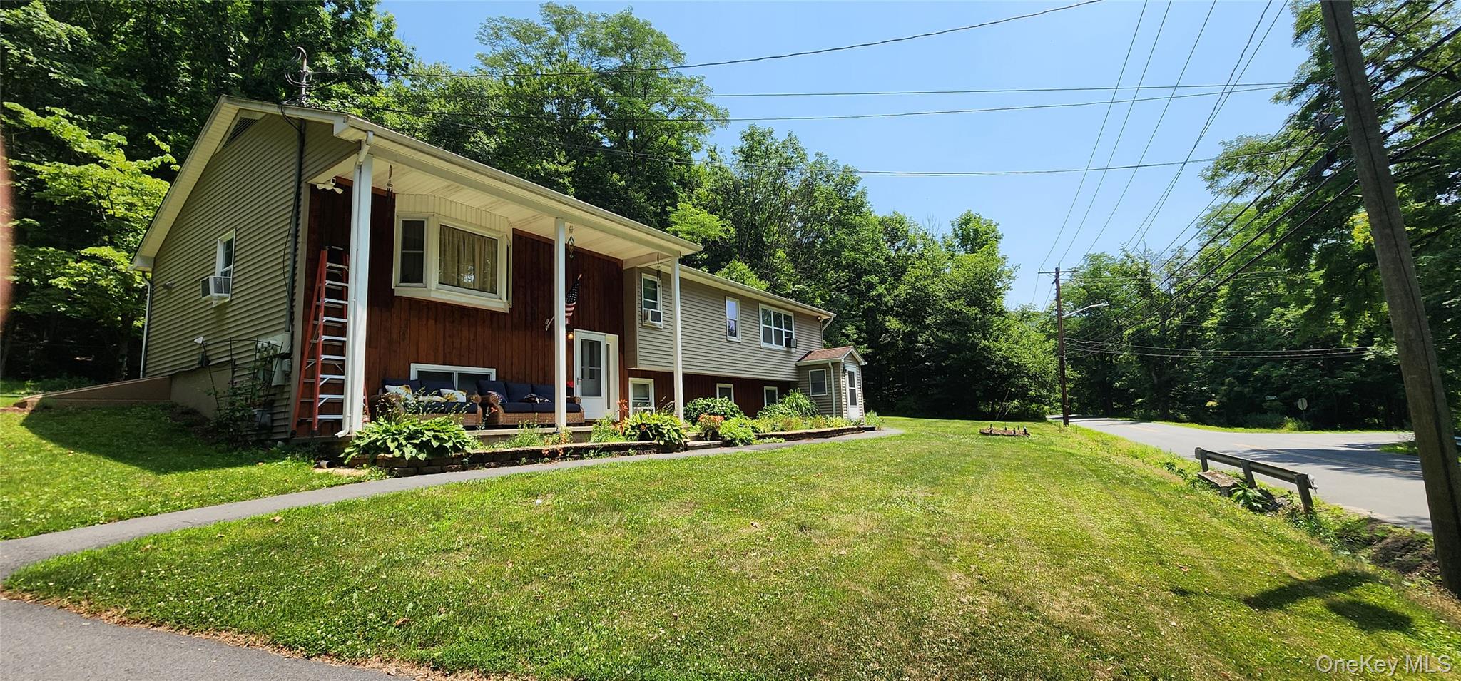 102 Berme Road – For Rent photo 4