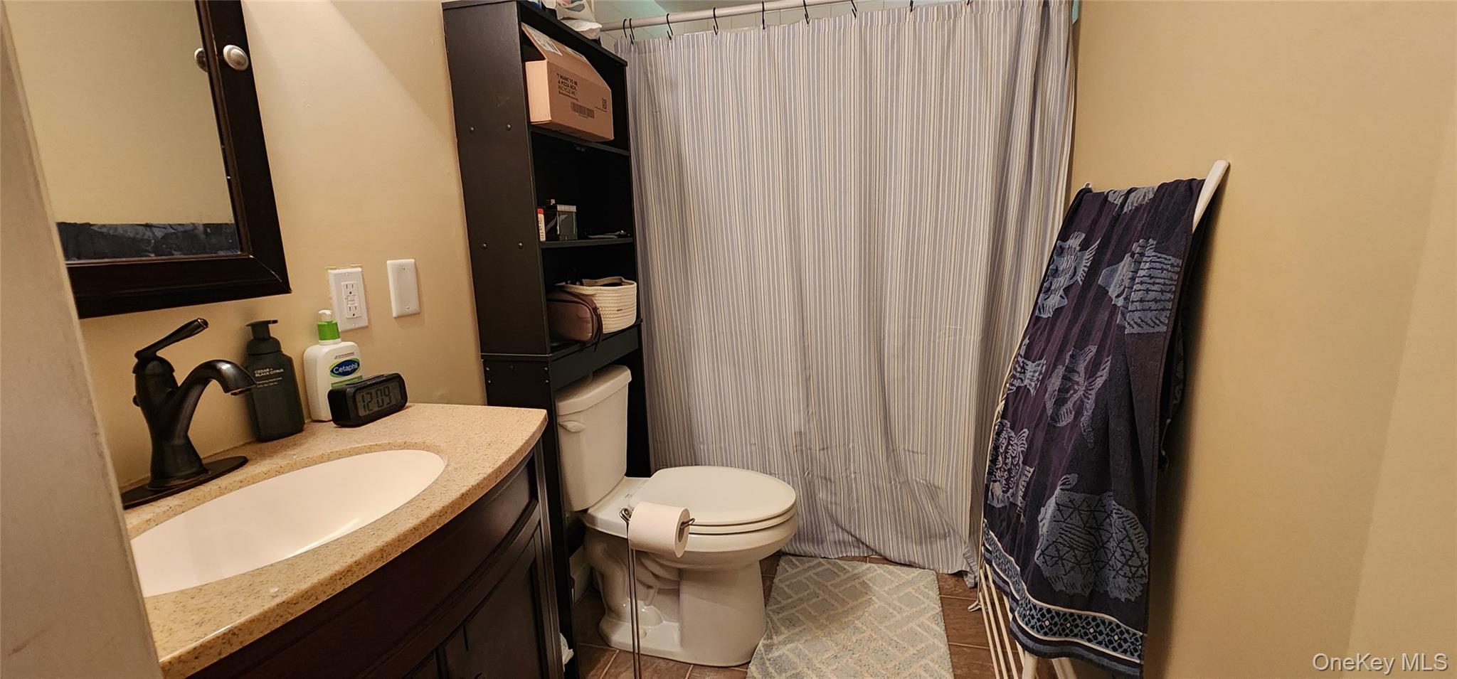 102 Berme Road – For Rent photo 9