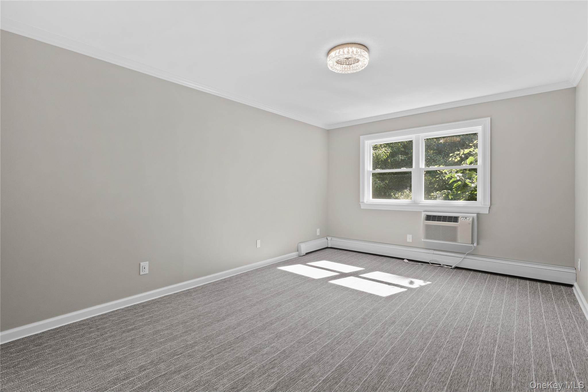 152 B N Broadway, Unit 2E photo 10