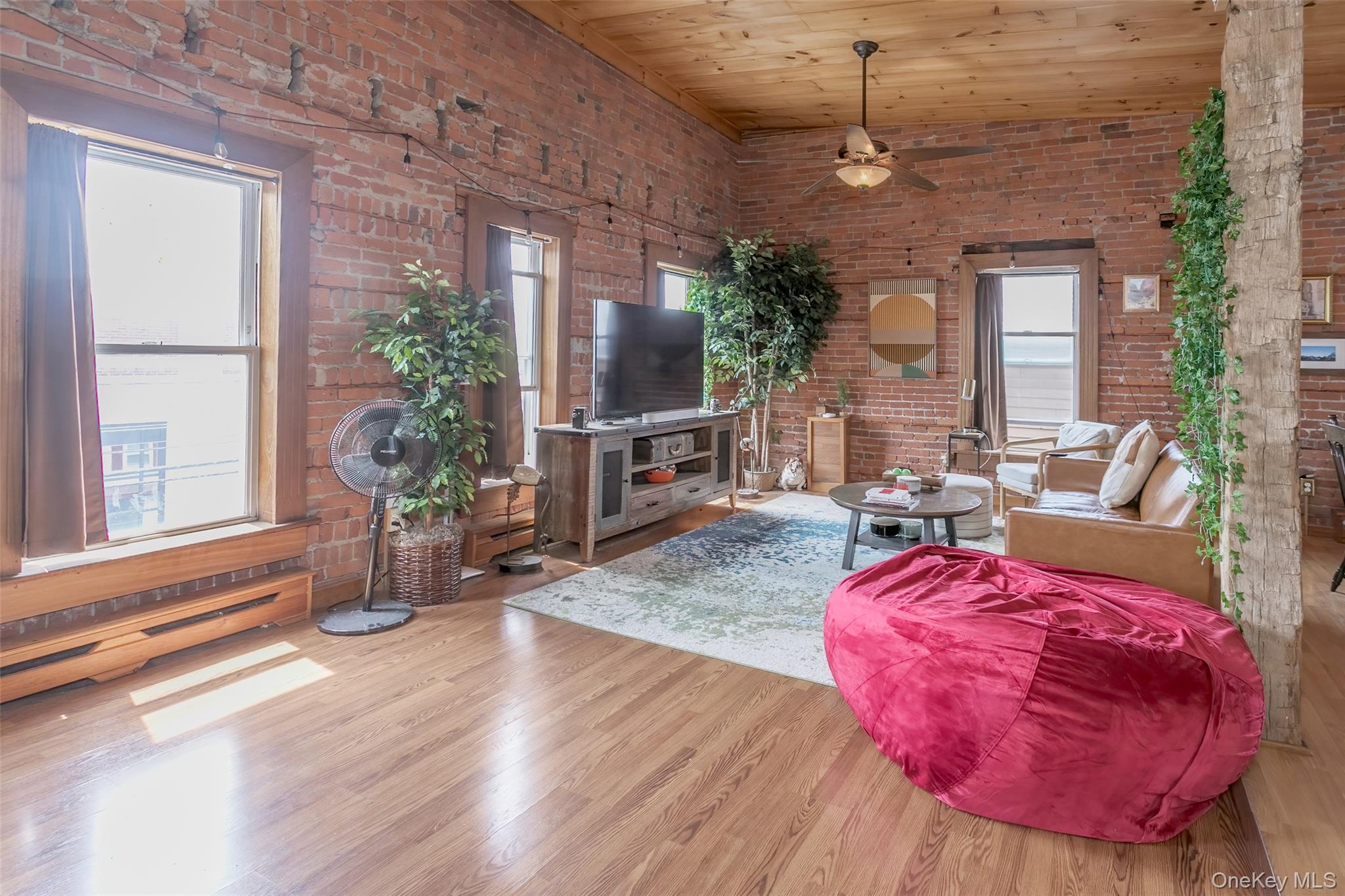 31 Main Street, Unit PH photo 4