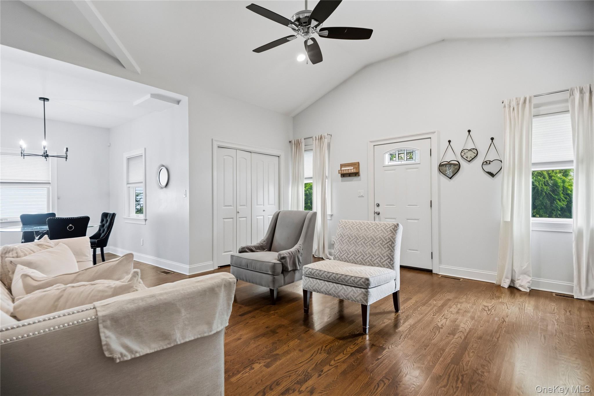 2978 Grand Boulevard – For Sale photo 4