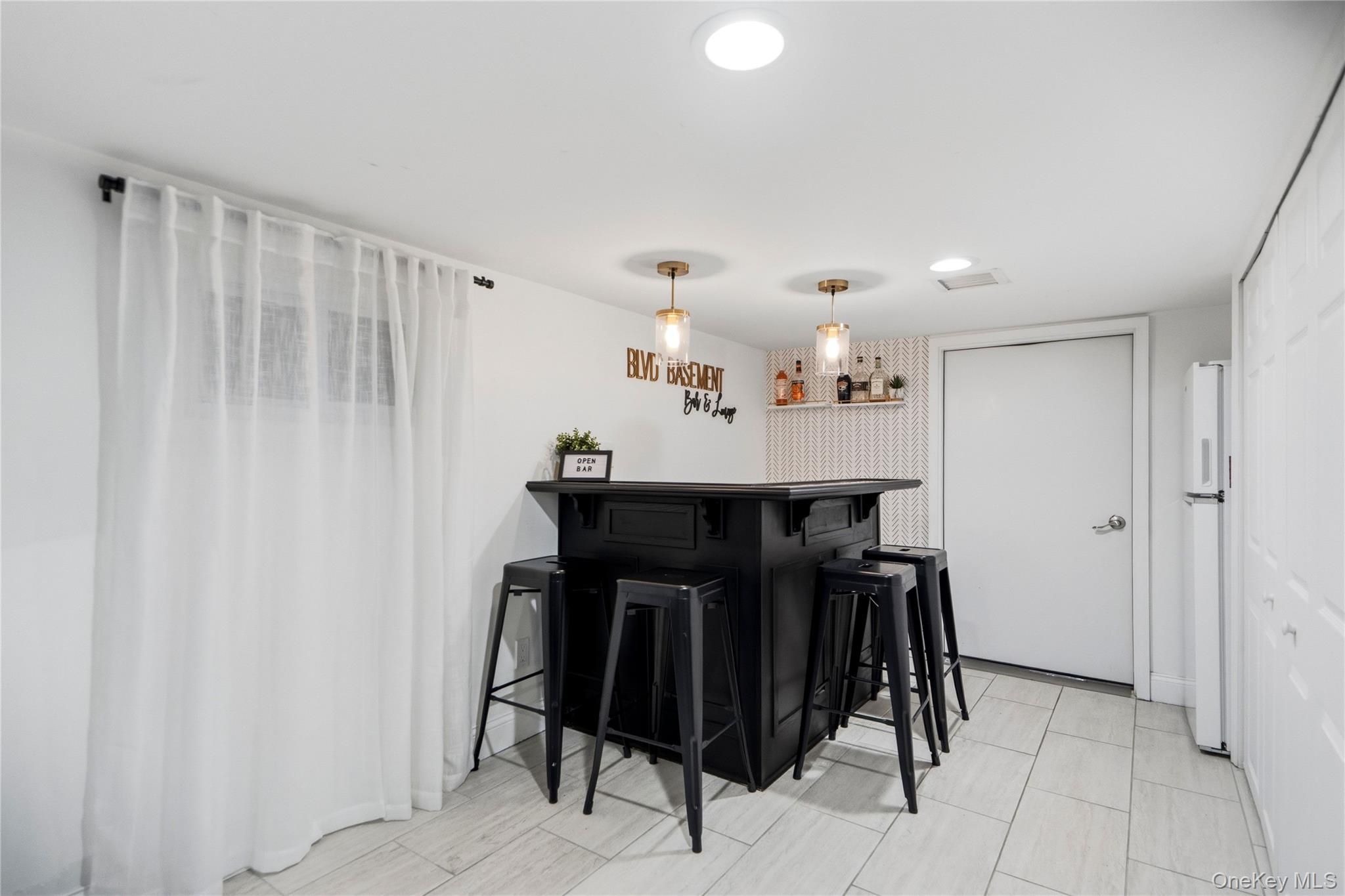 2978 Grand Boulevard – For Sale photo 21