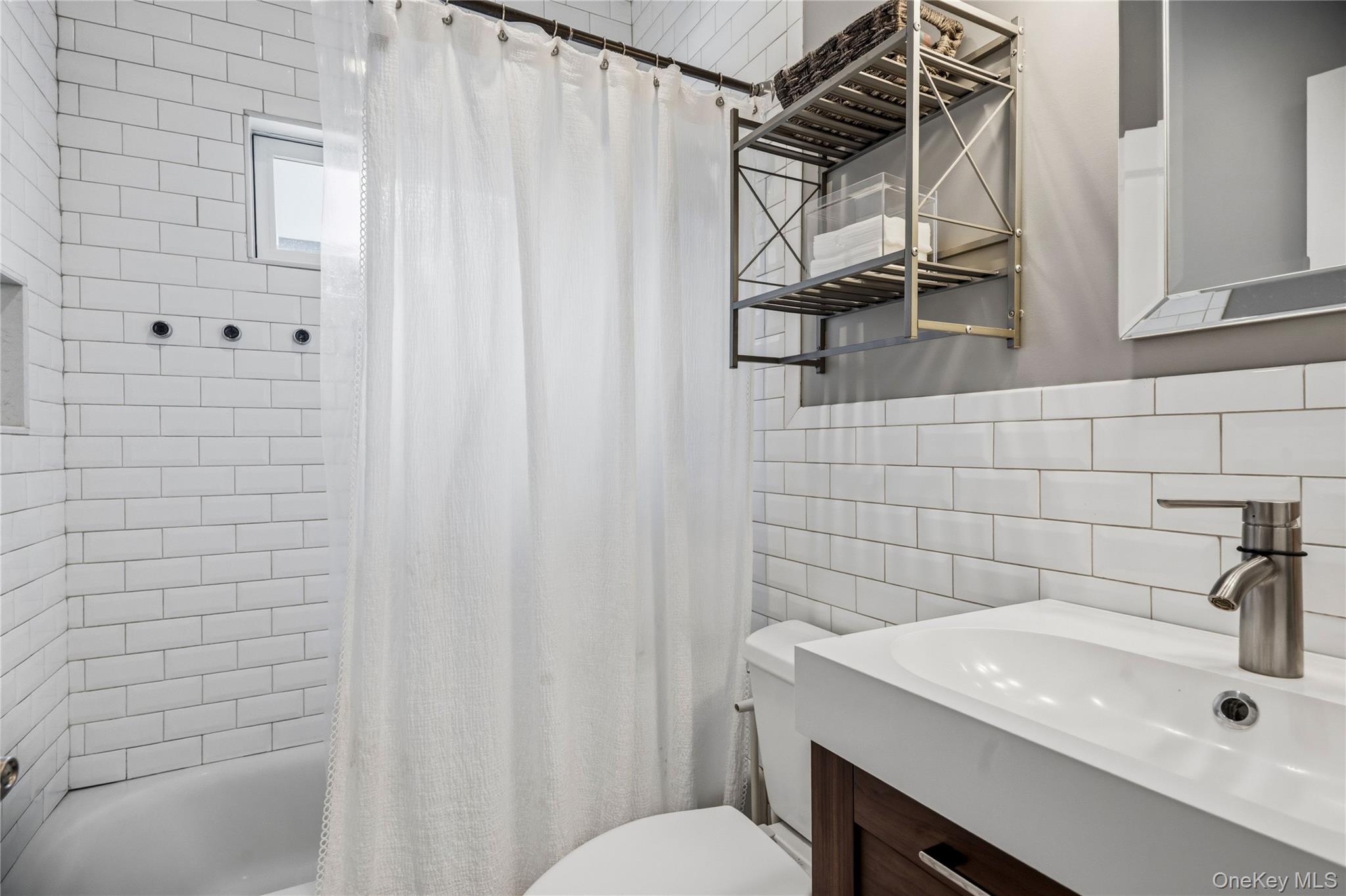 2978 Grand Boulevard – For Sale photo 19