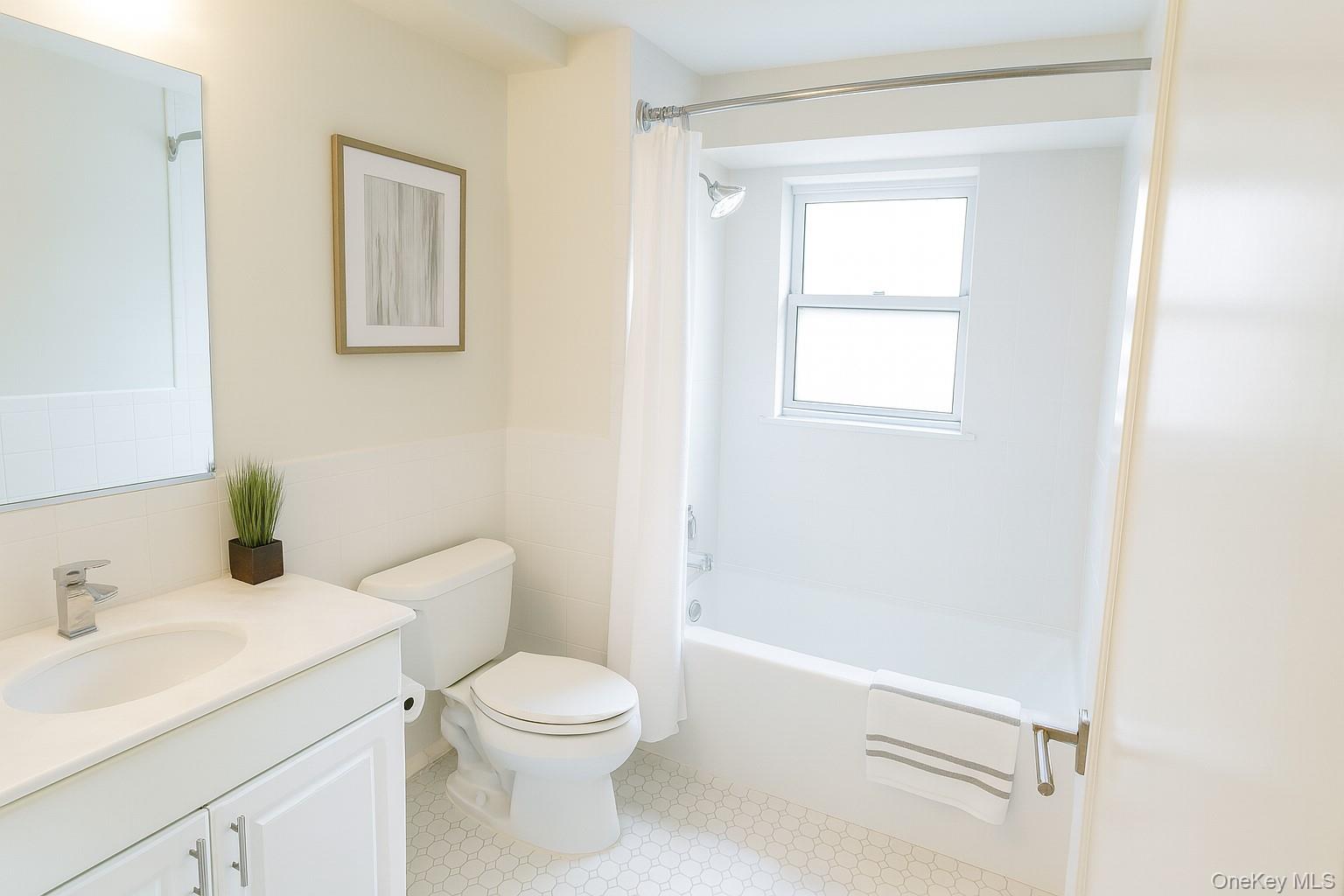 1020 Warburton Avenue, Unit 7G photo 7