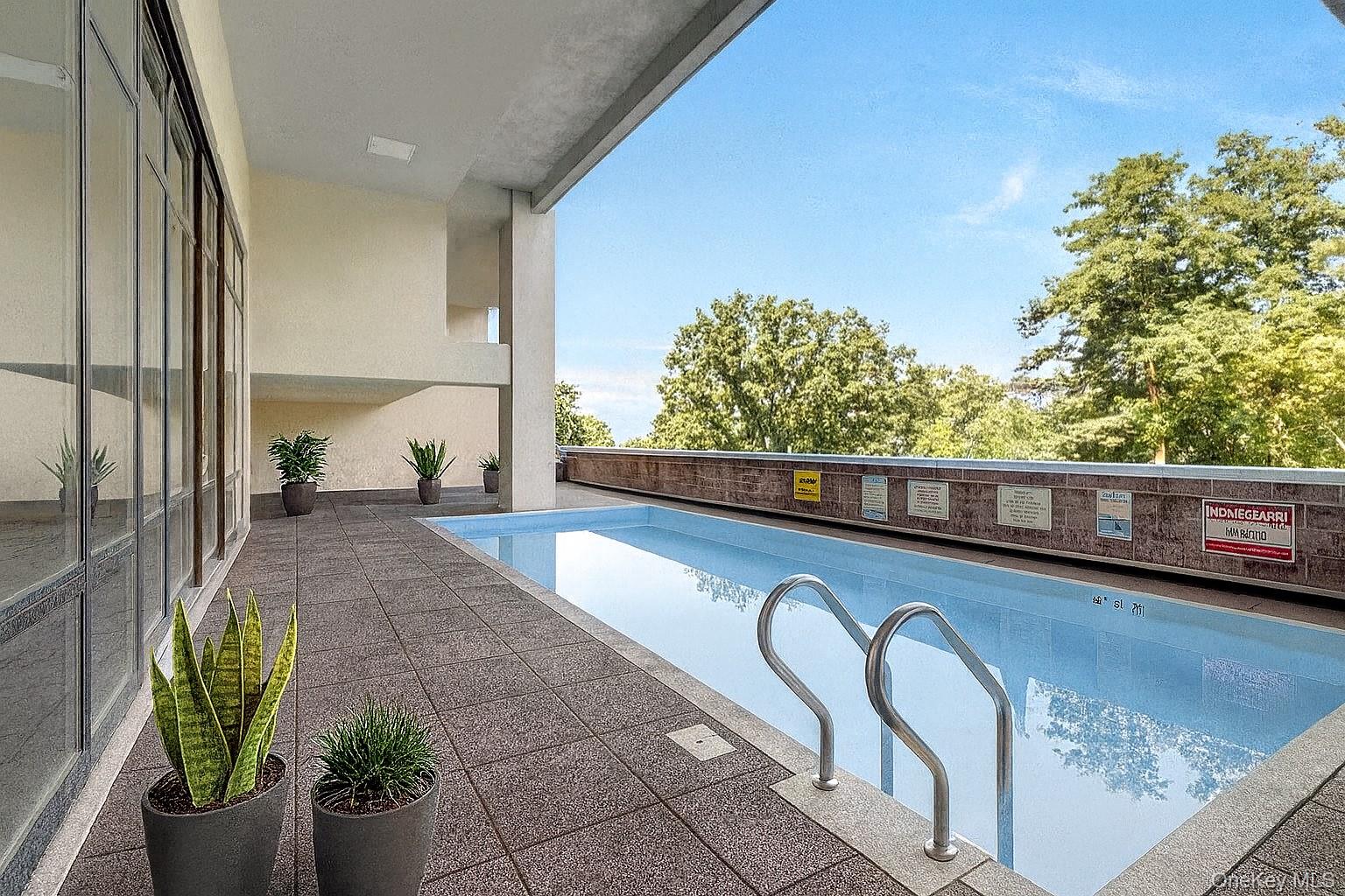 1020 Warburton Avenue, Unit 7G photo 13