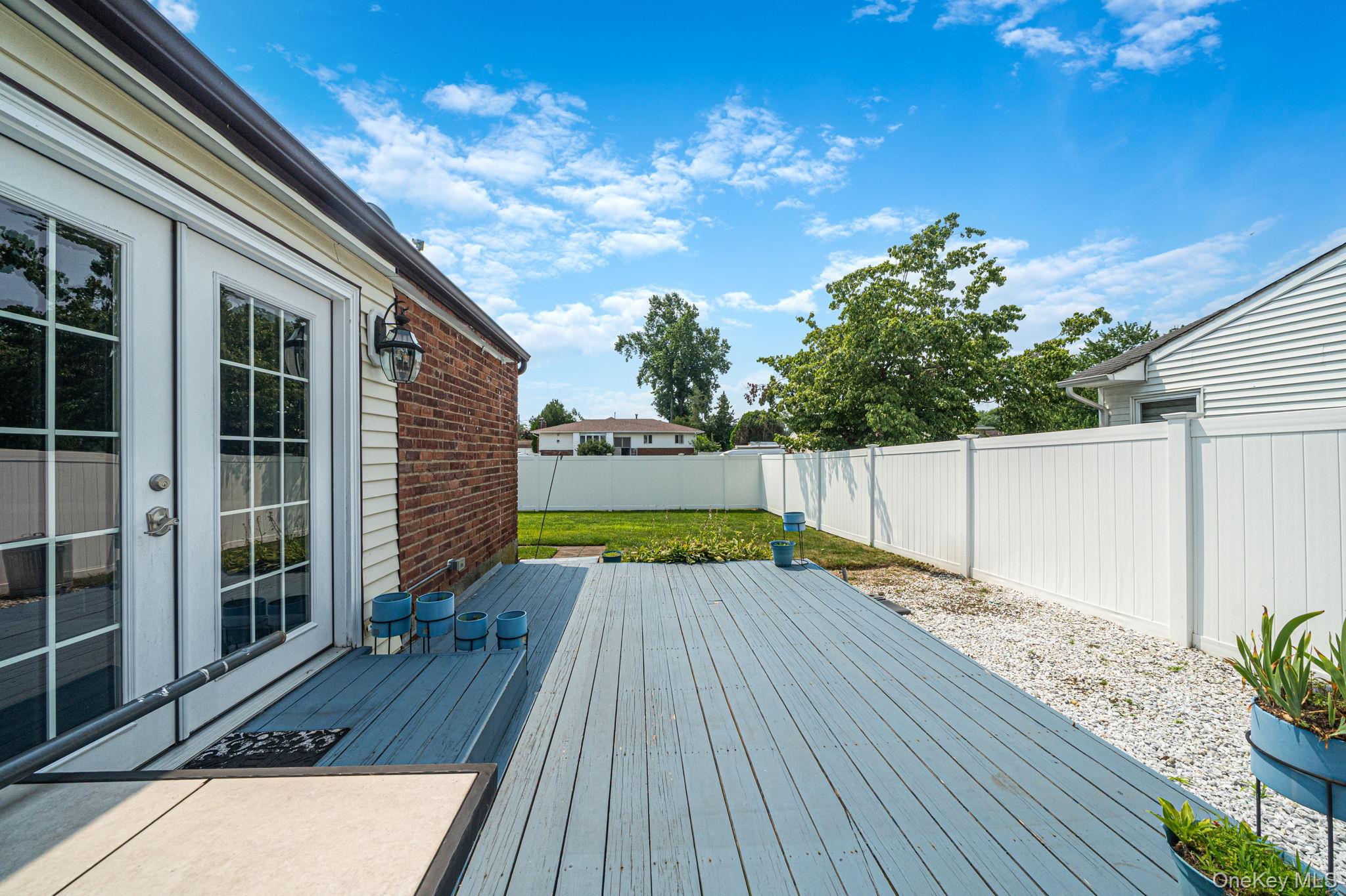 336 W 23rd Street – For Sale photo 24
