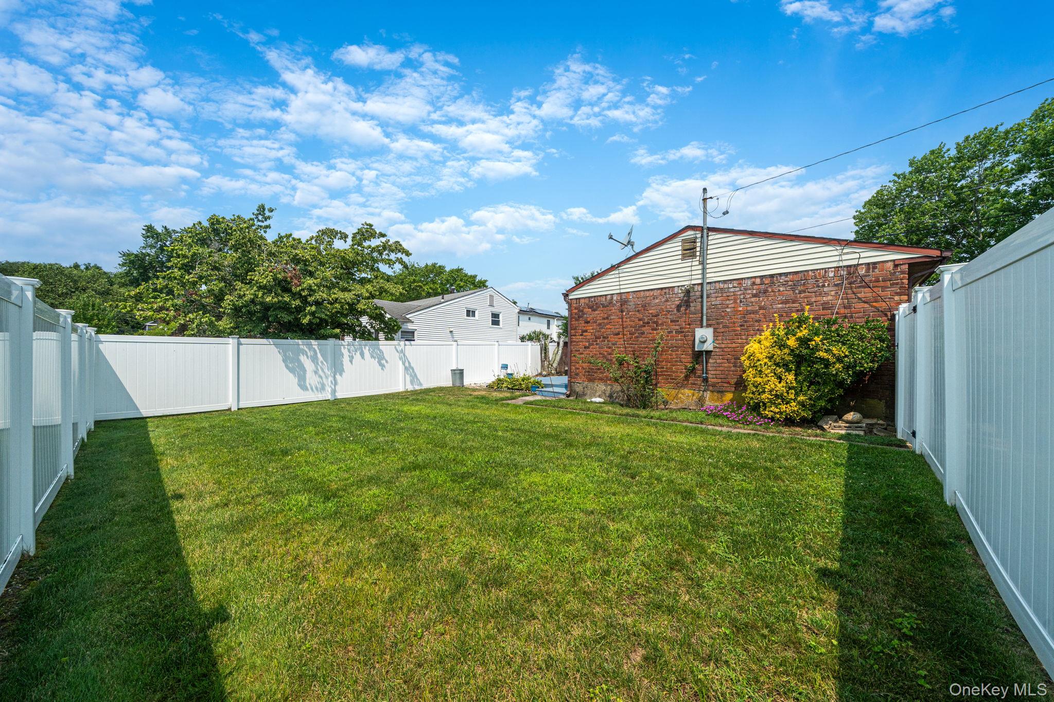 336 W 23rd Street – For Sale photo 22