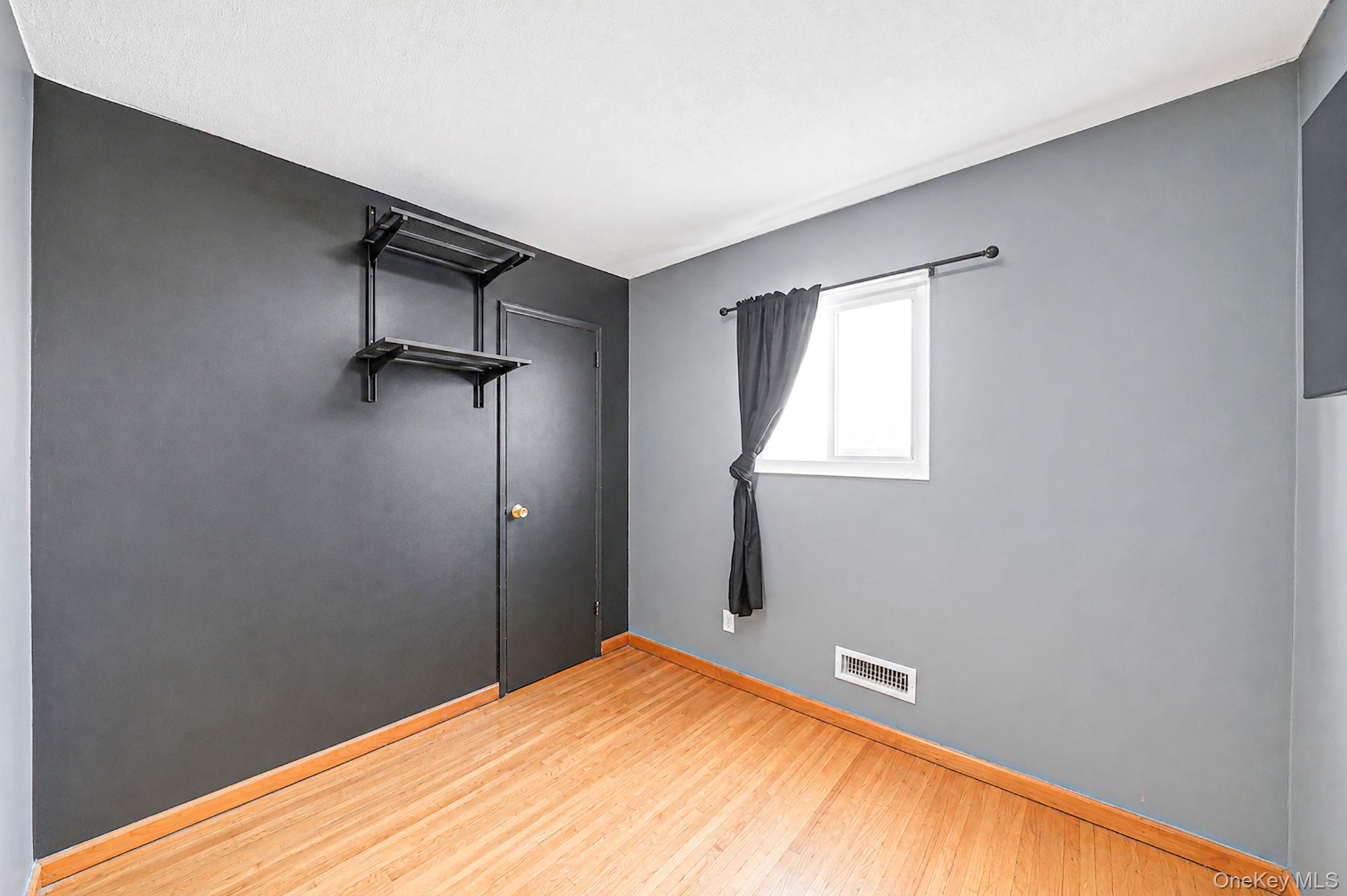 336 W 23rd Street – For Sale photo 14