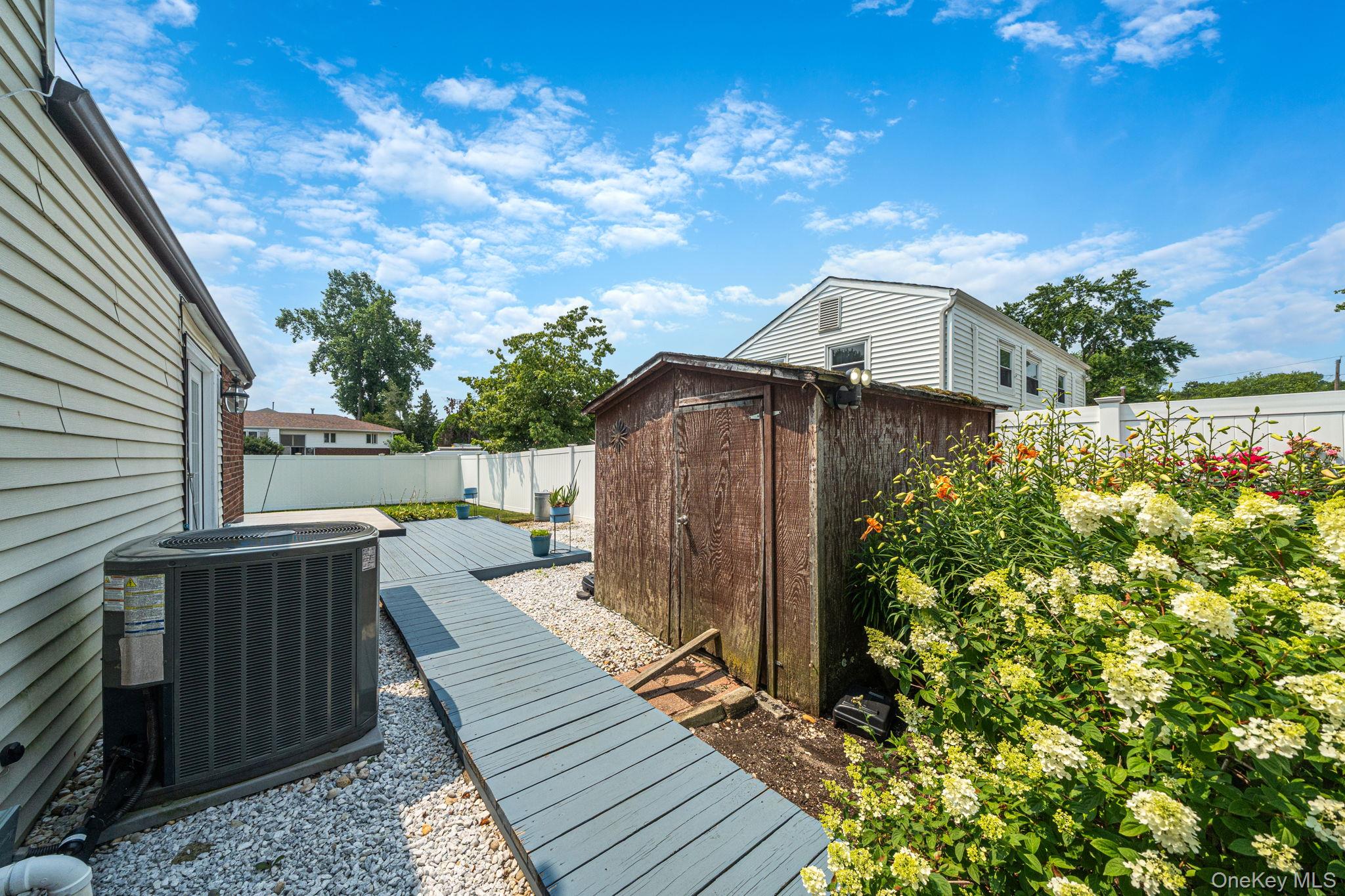 336 W 23rd Street – For Sale photo 26