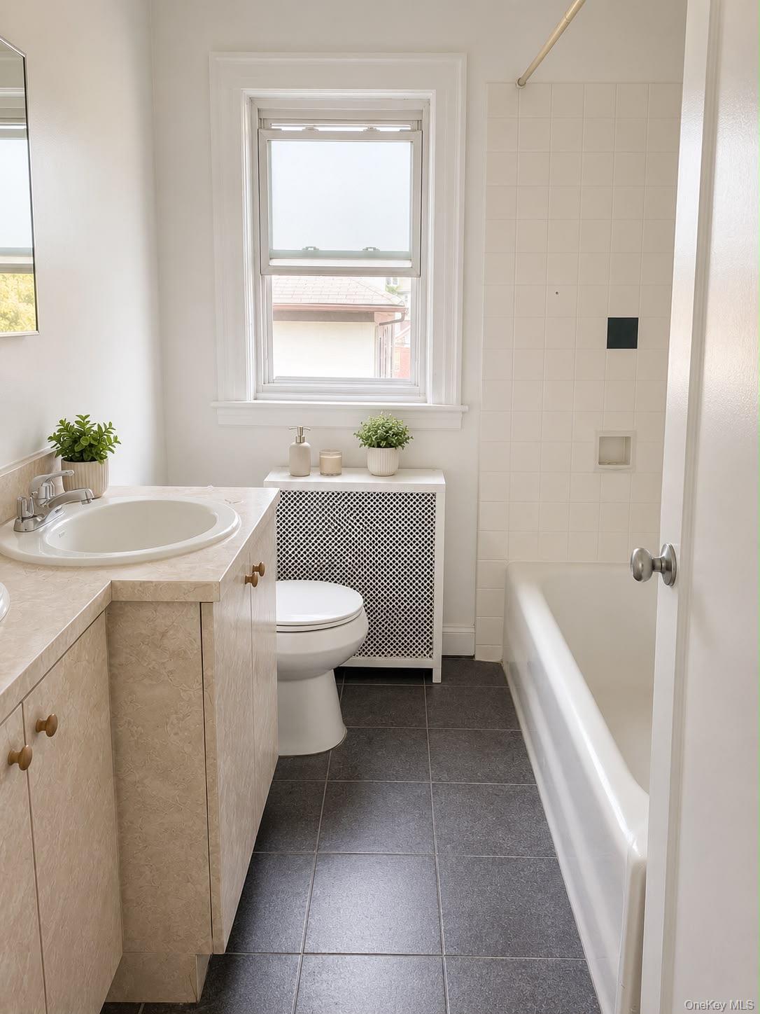 247 Nuber Avenue, Unit 2 photo 8