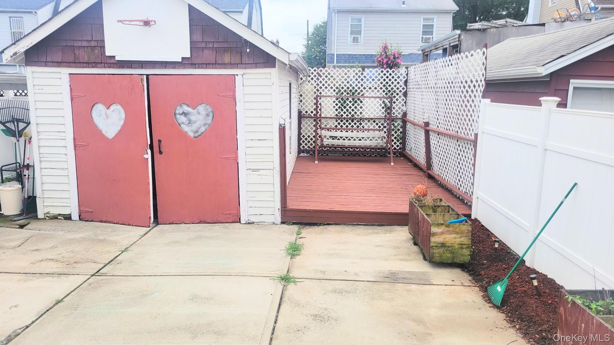 9230 212th Place – For Sale photo 14