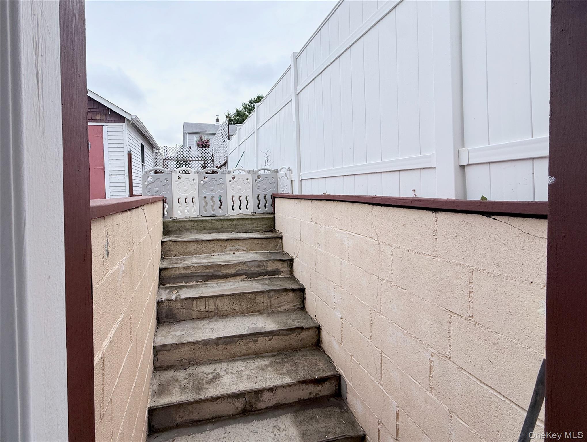 9230 212th Place – For Sale photo 12