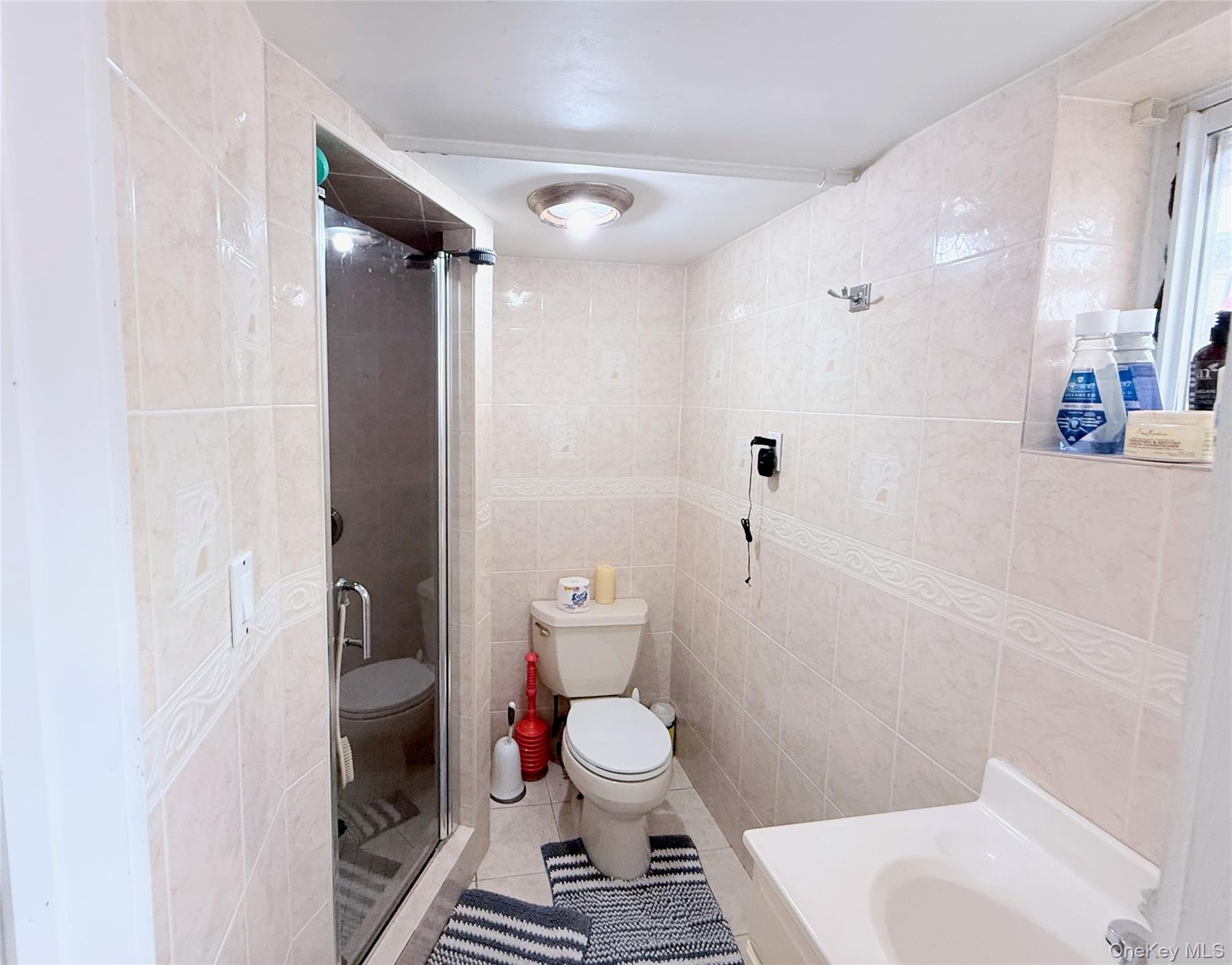 9230 212th Place – For Sale photo 2