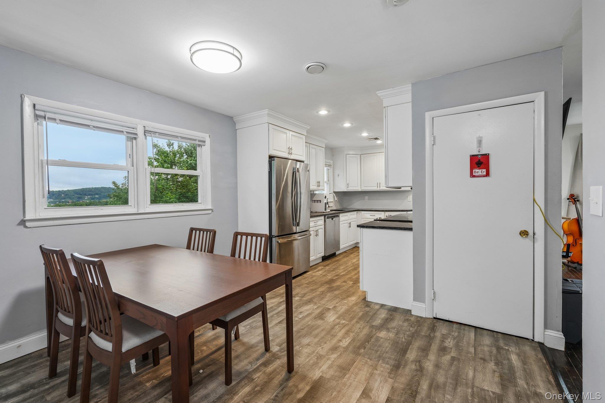 849 Warren Avenue – For Sale photo 18