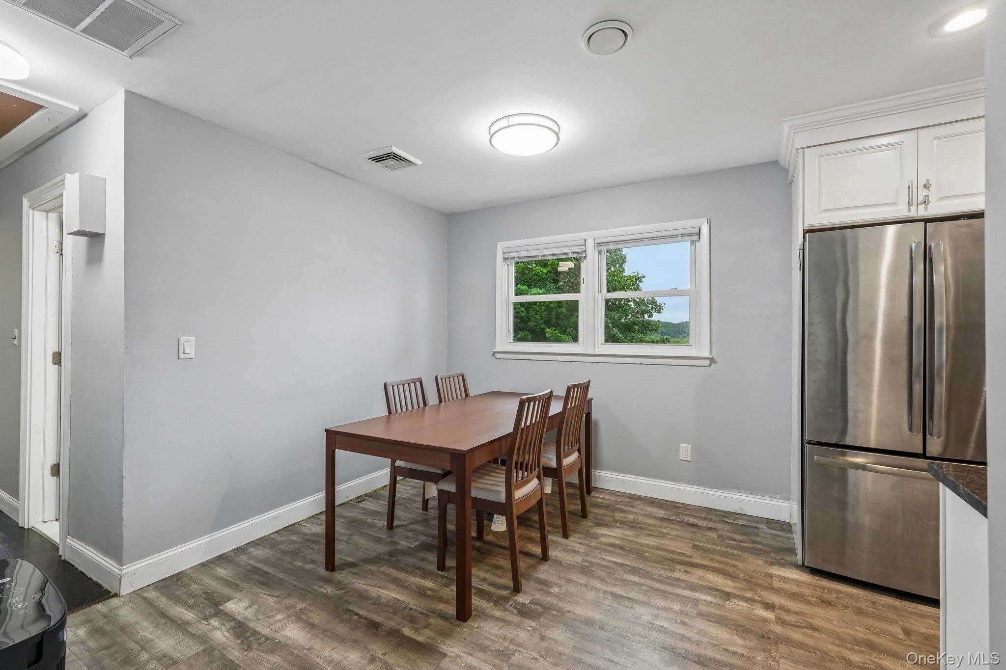 849 Warren Avenue – For Sale photo 13