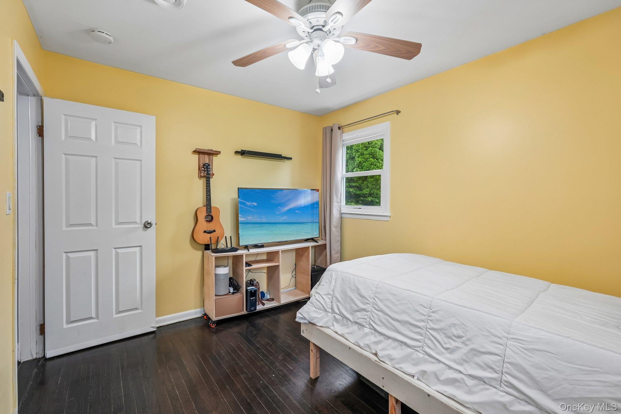 849 Warren Avenue – For Sale photo 30