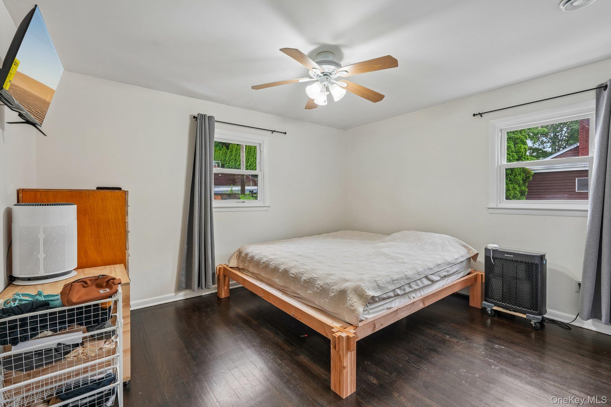 849 Warren Avenue – For Sale photo 25