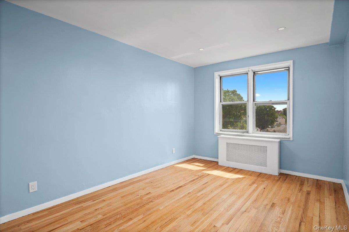 1111 Midland Avenue, Unit 6G photo 14