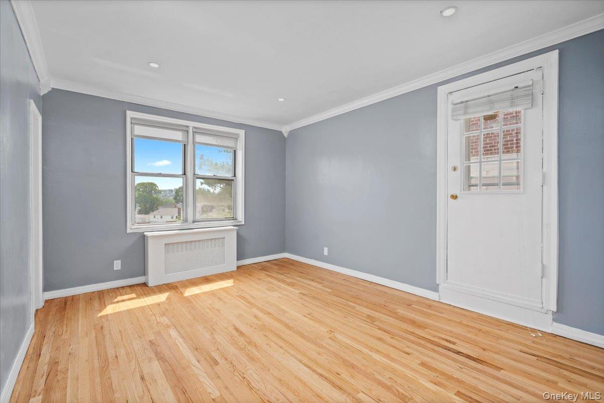 1111 Midland Avenue, Unit 6G photo 8