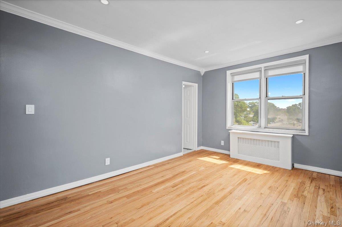 1111 Midland Avenue, Unit 6G photo 9