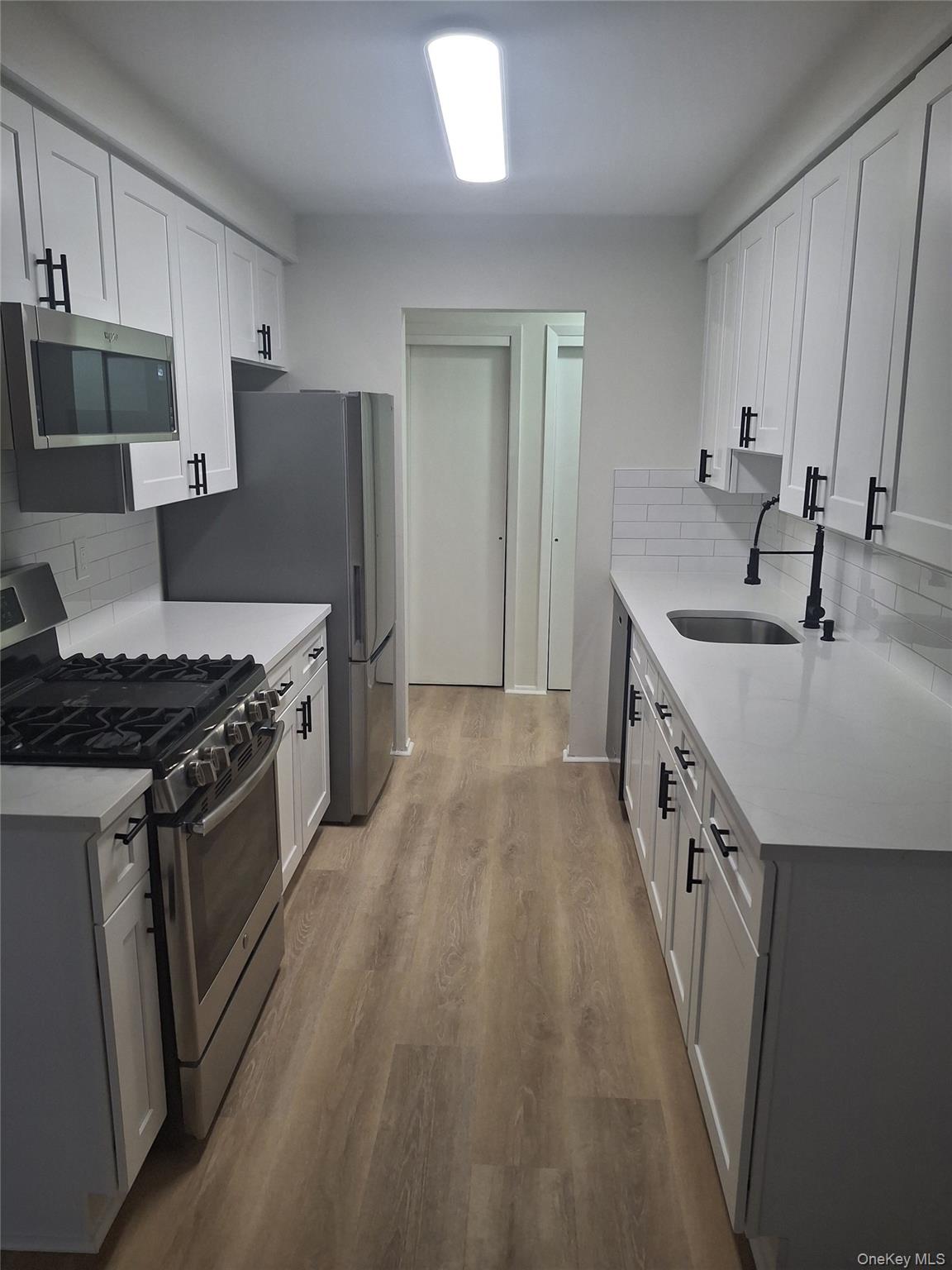 250 North Main Street, Unit F20 photo 7