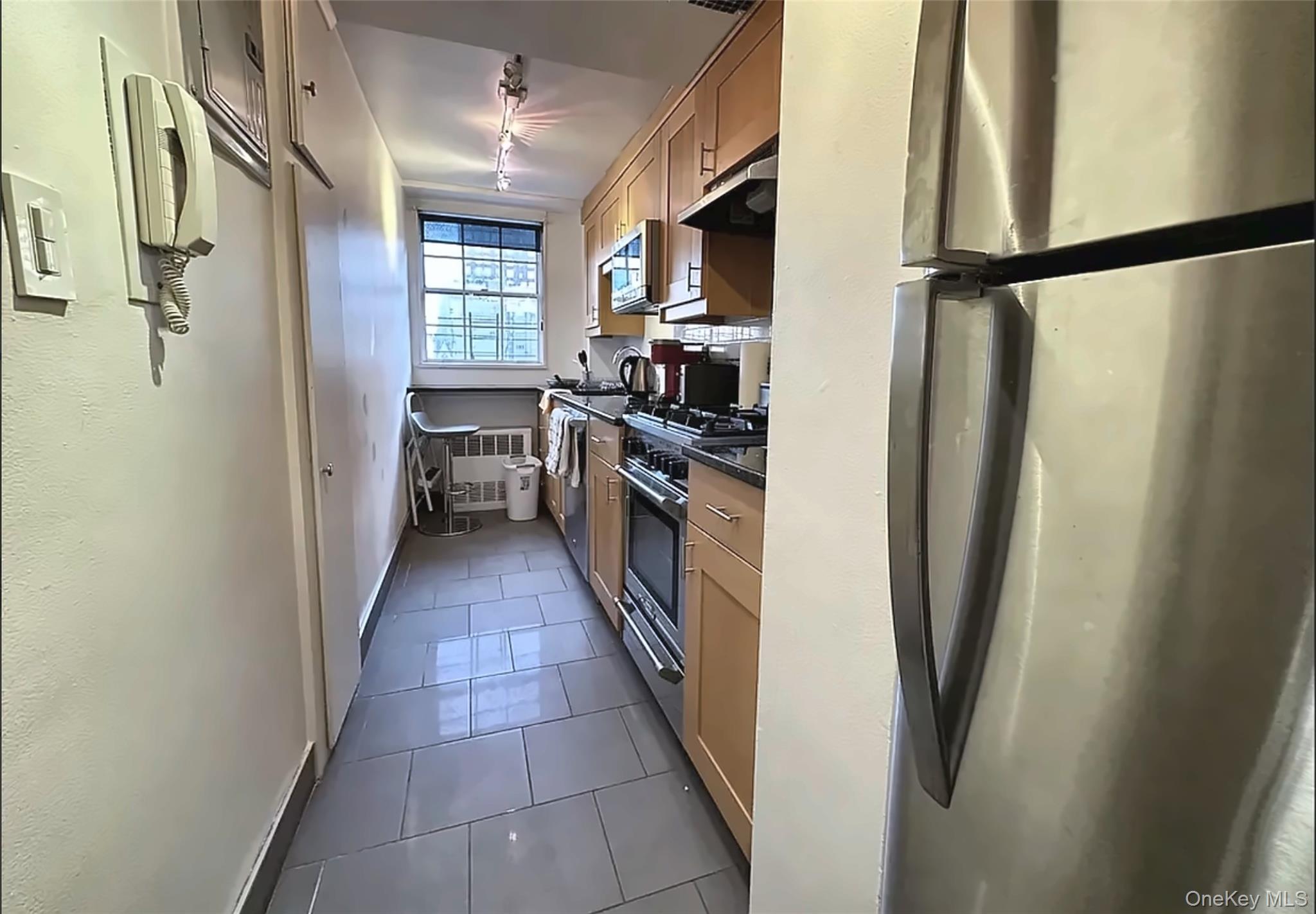 120 E 90th Street, Unit 10G photo 7