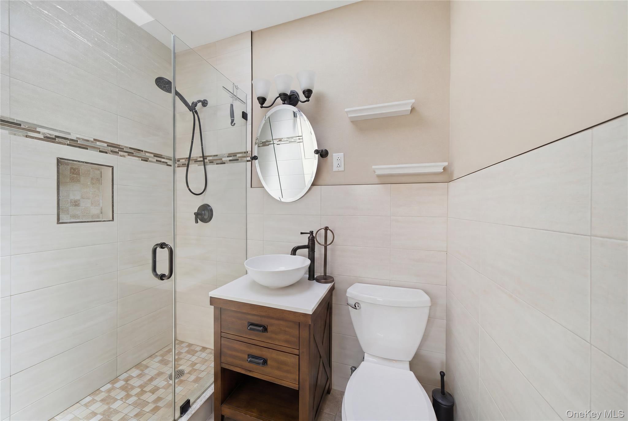 6424 Pleasantview Street – For Sale photo 8