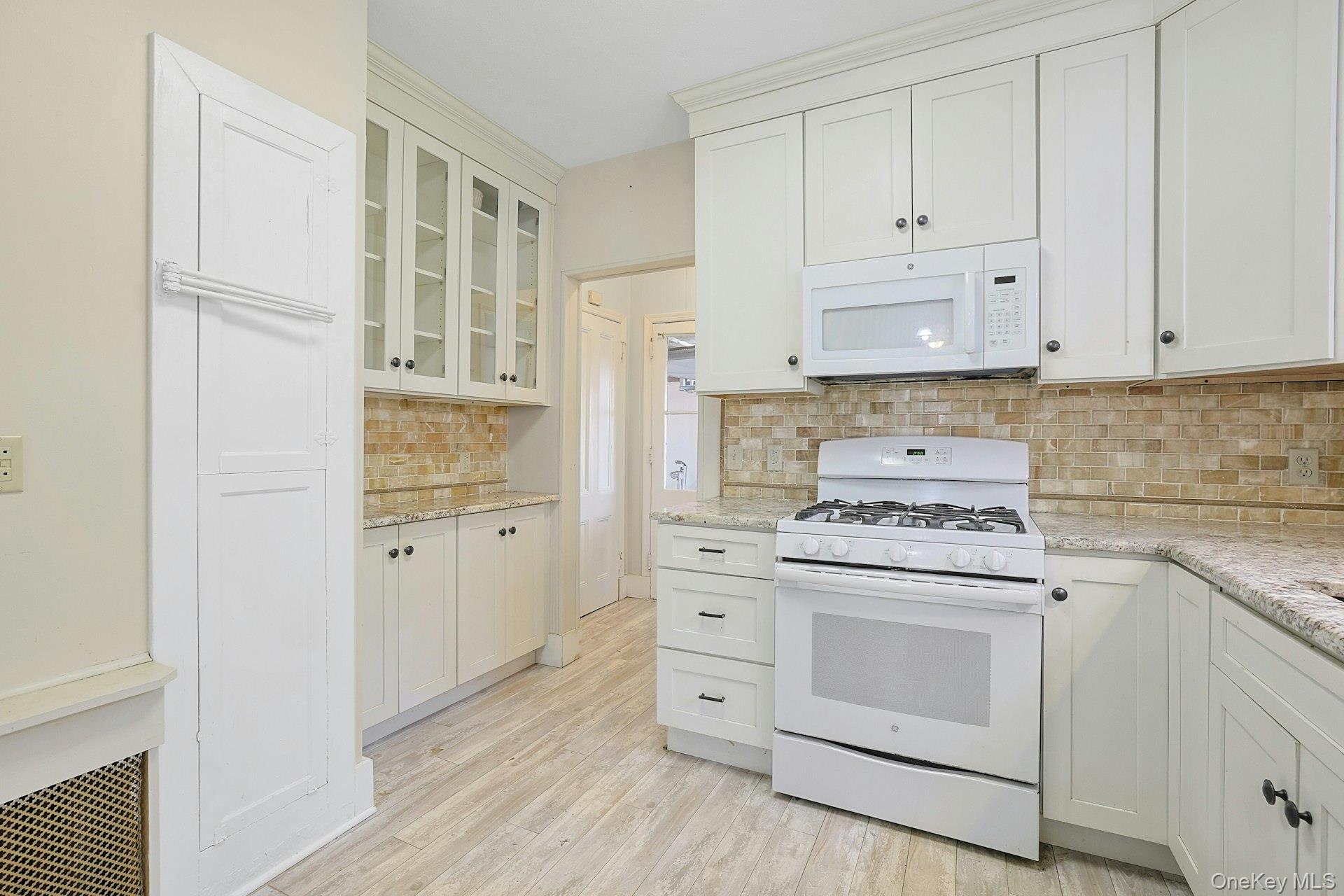 46 Mile Road – For Rent photo 3