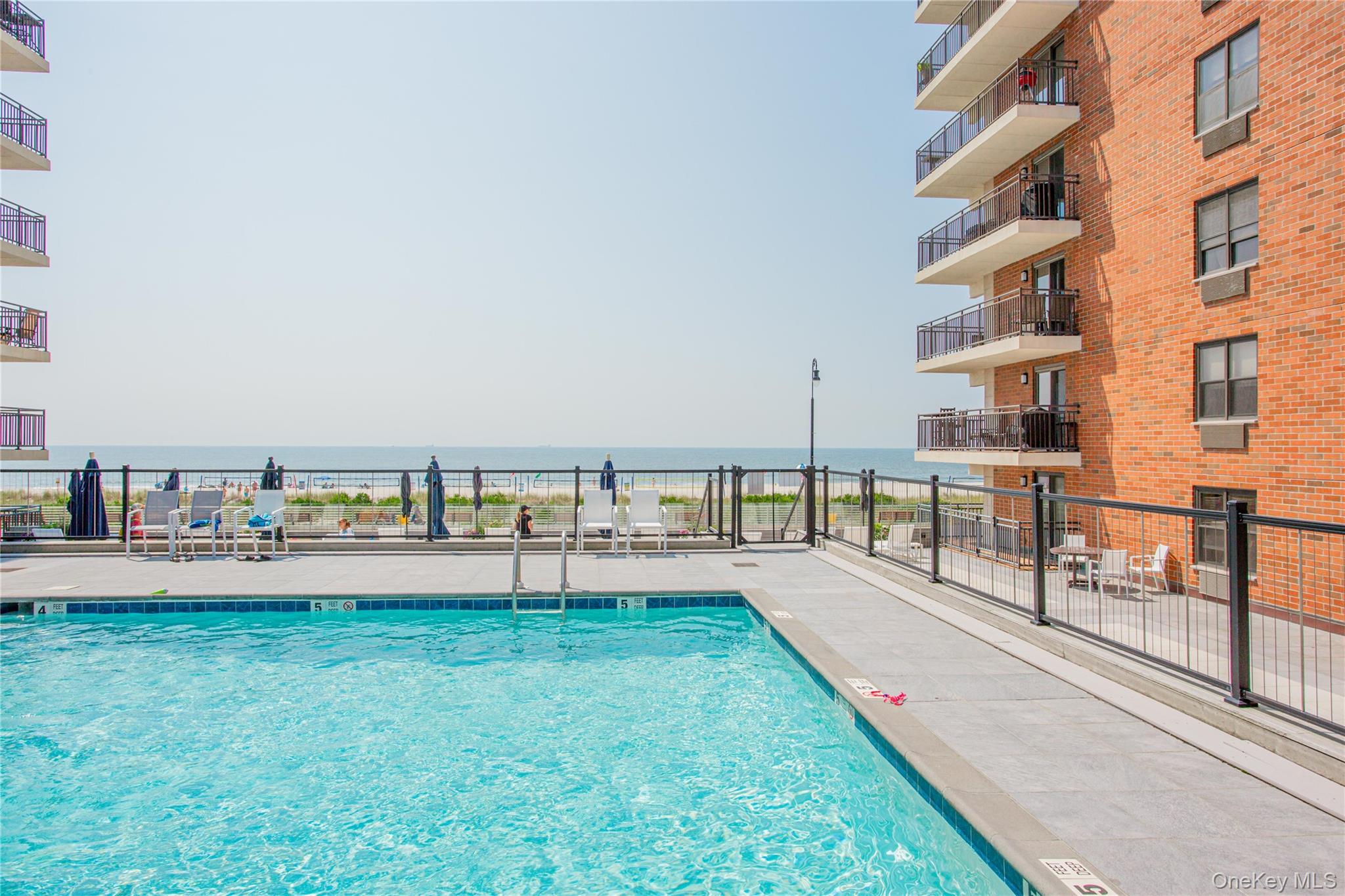 230 W Broadway, Unit 610 photo 28