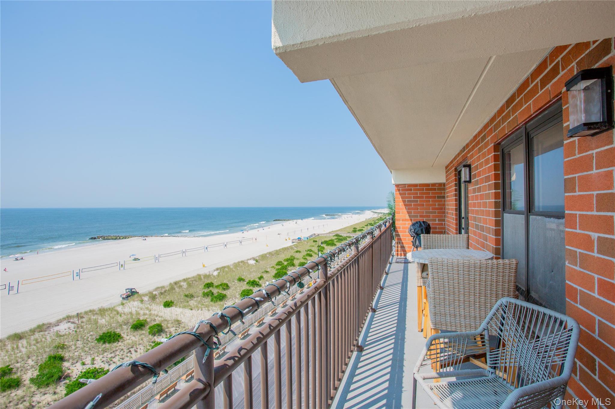 230 W Broadway, Unit 610 photo 12